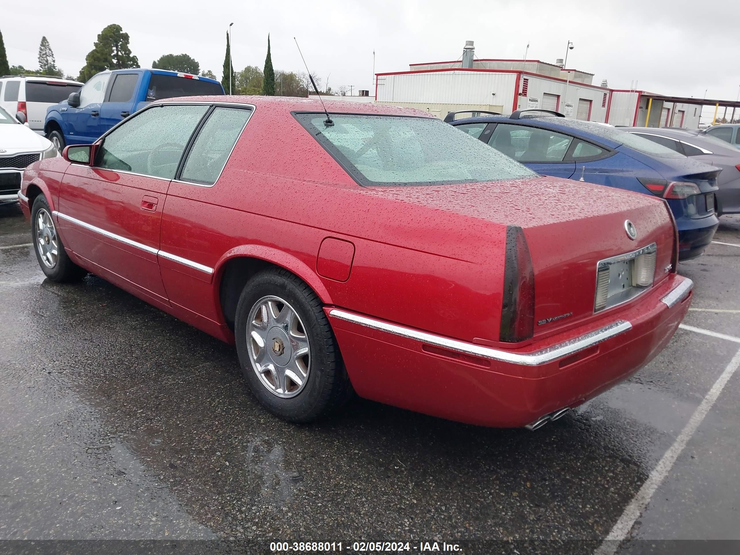 Photo 2 VIN: 1G6EL12YXYB702089 - CADILLAC ELDORADO 