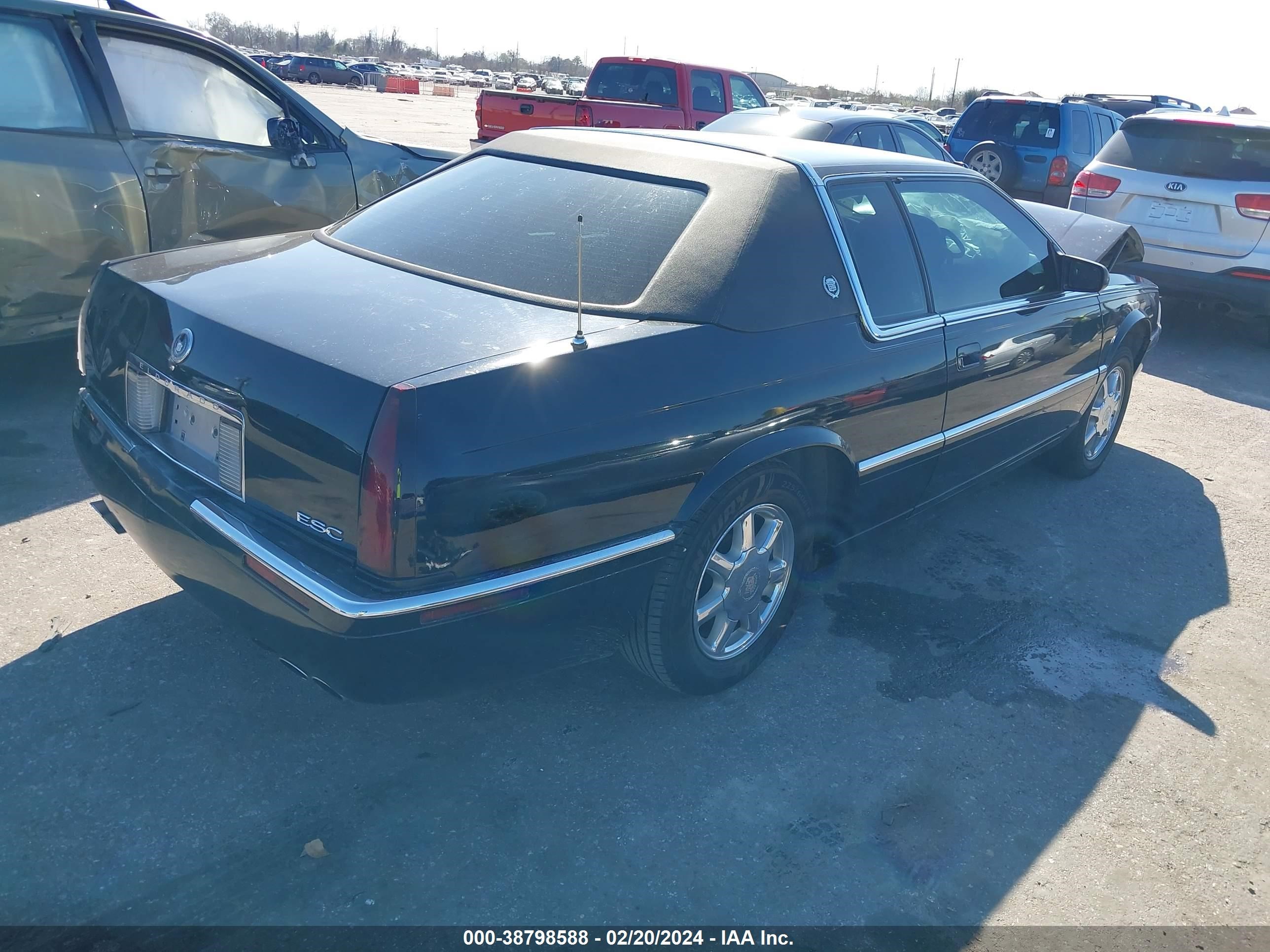 Photo 3 VIN: 1G6EL12YXYU169262 - CADILLAC ELDORADO 