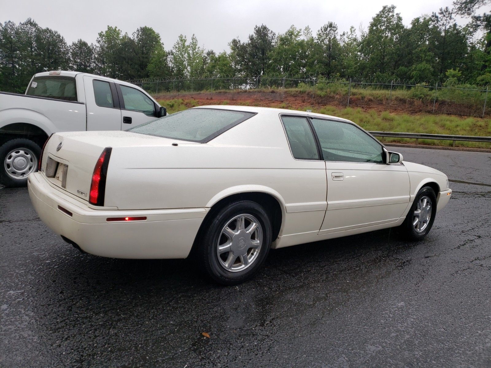 Photo 3 VIN: 1G6ET1291YU171698 - CADILLAC ELDORADO 