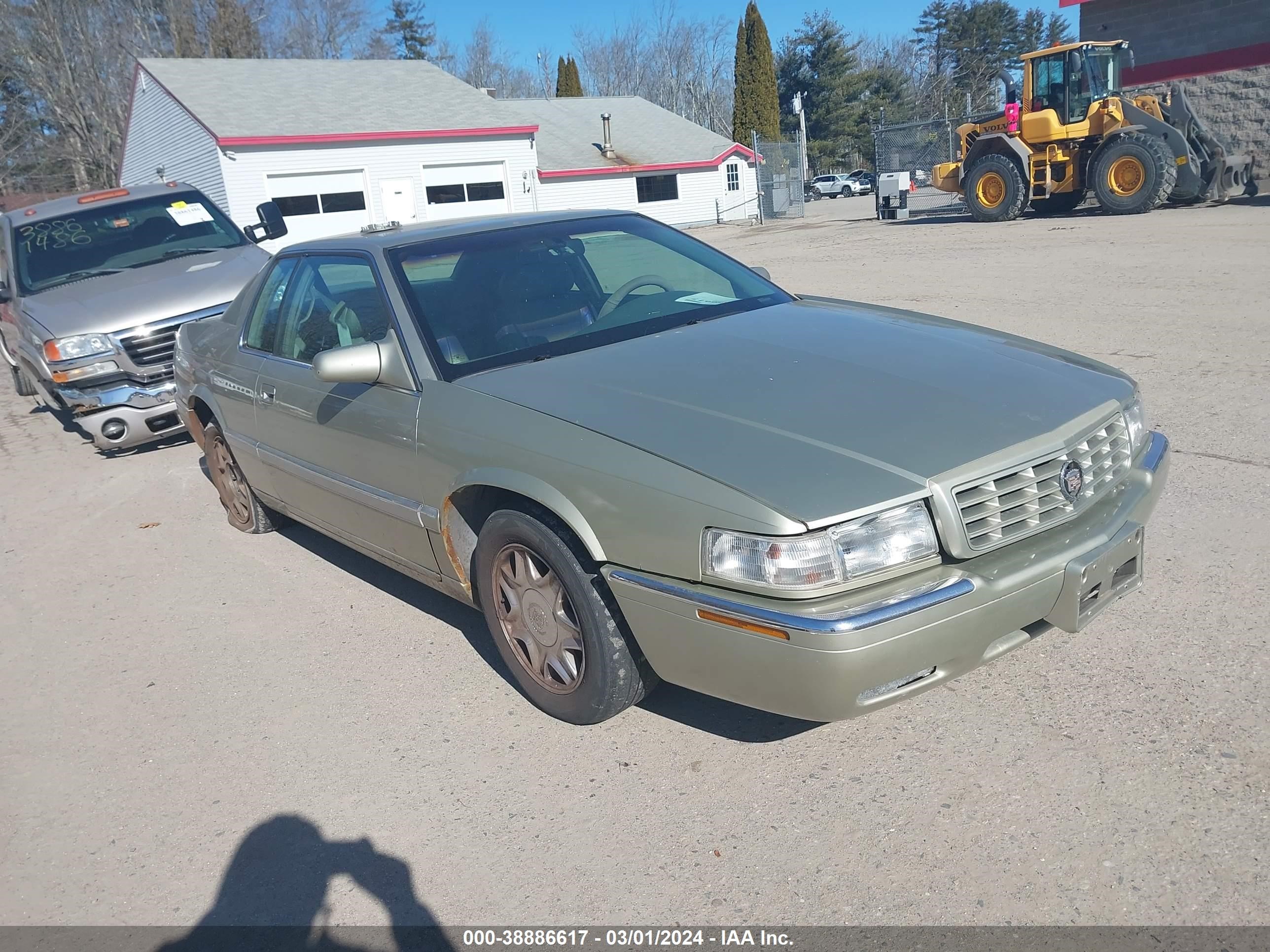 Photo 0 VIN: 1G6ET1292TU609458 - CADILLAC ELDORADO 