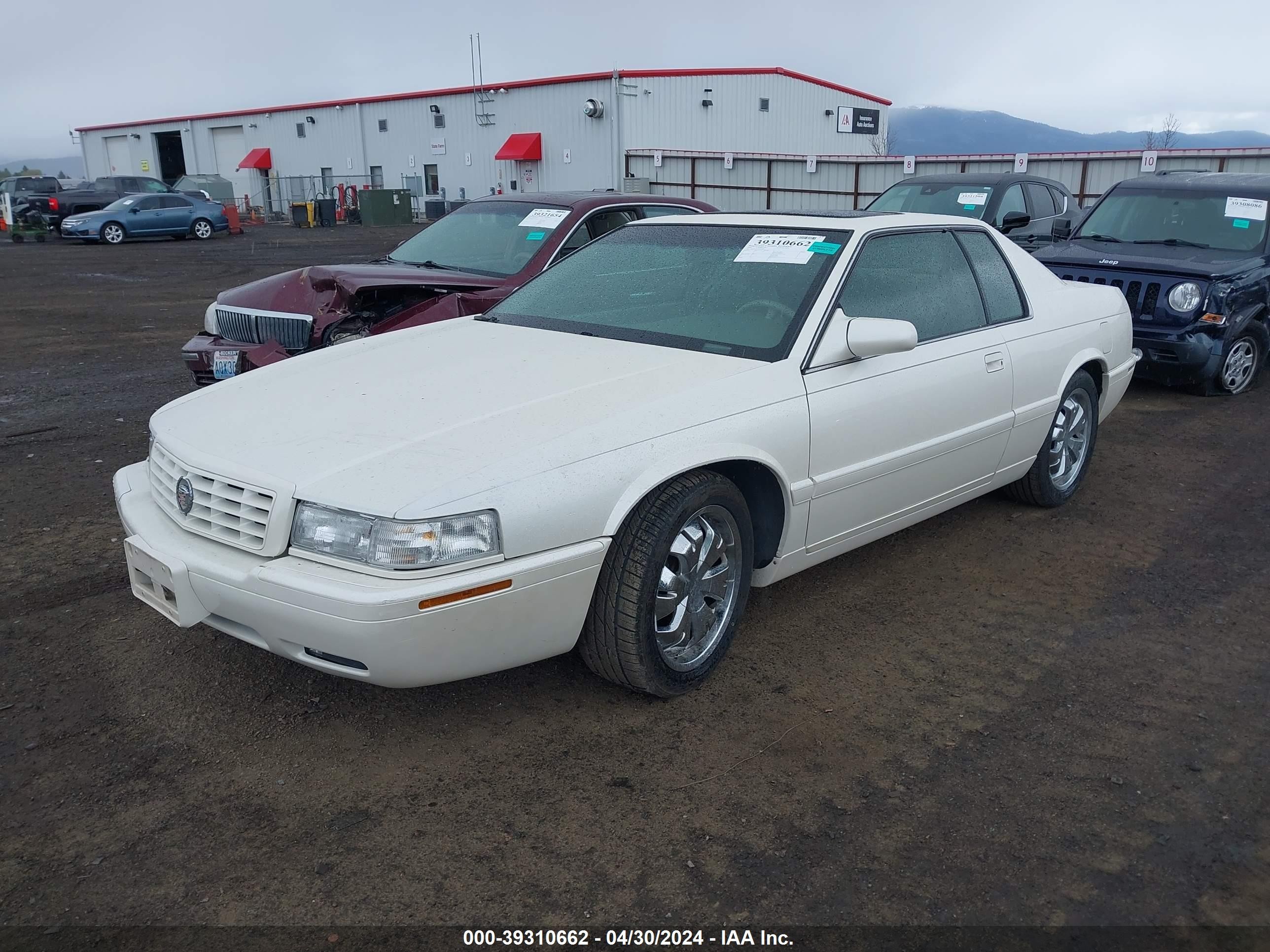 Photo 1 VIN: 1G6ET1297YU155411 - CADILLAC ELDORADO 