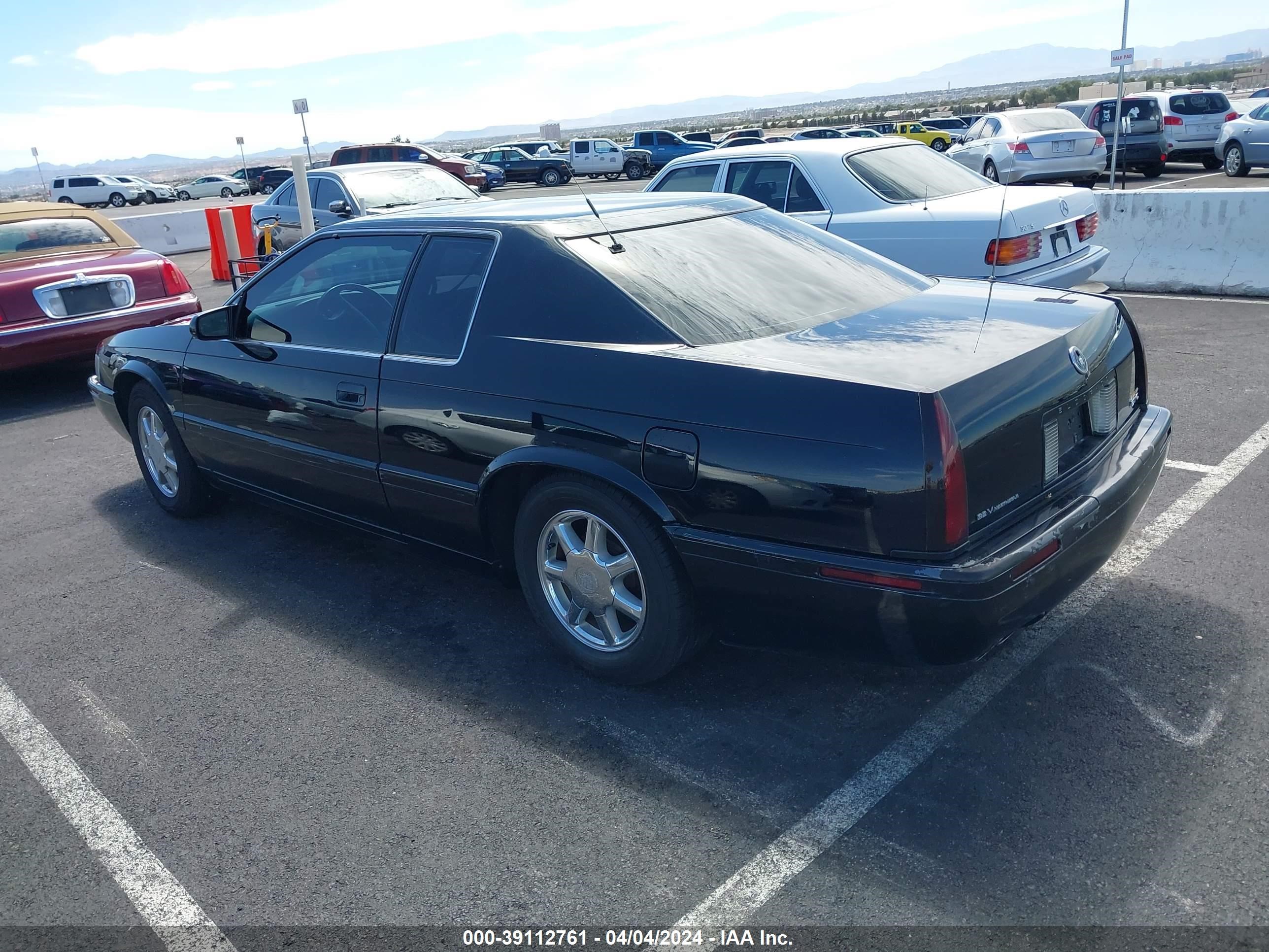 Photo 2 VIN: 1G6ET12981B110270 - CADILLAC ELDORADO 