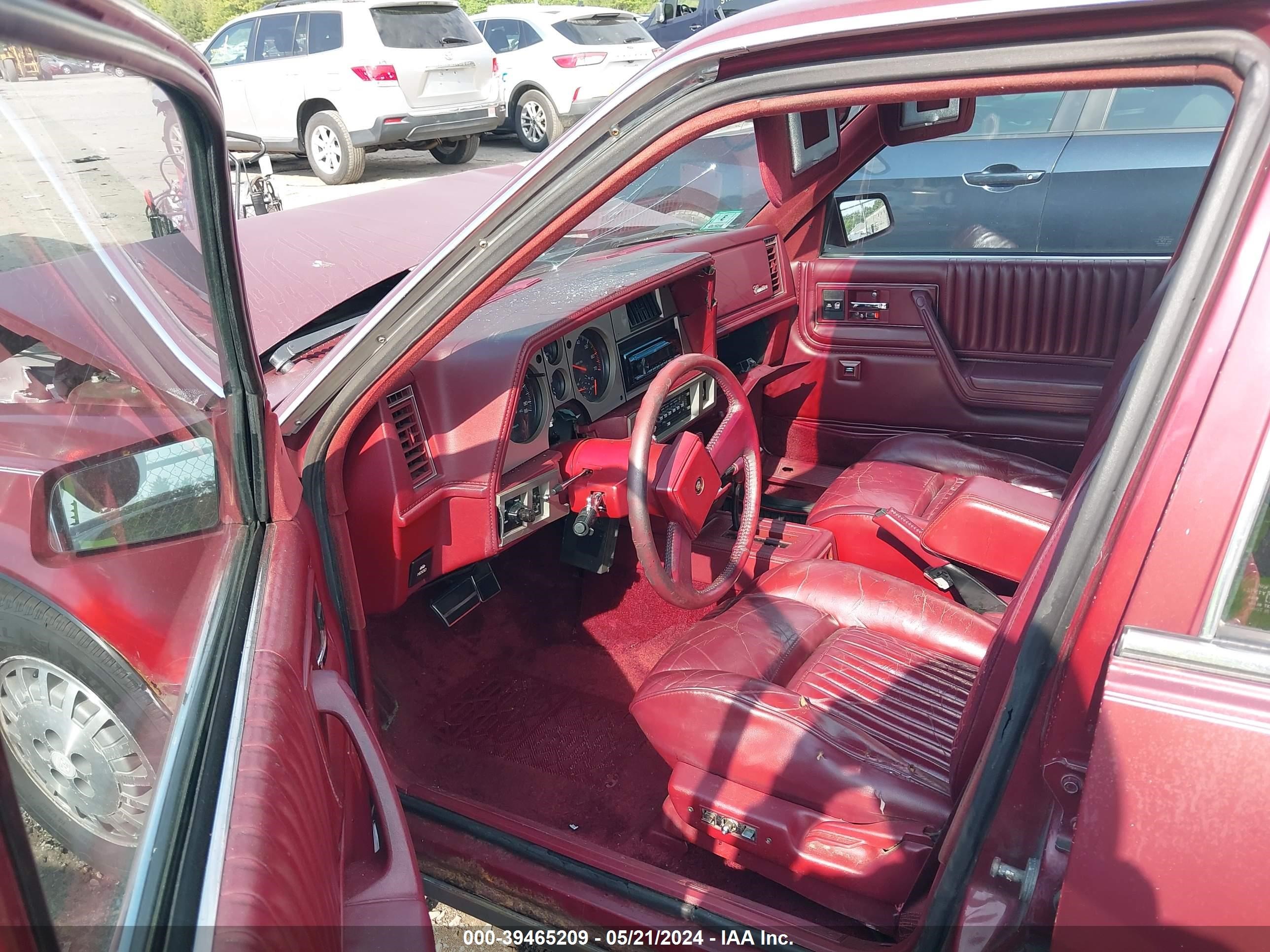 Photo 4 VIN: 1G6JG51W5HJ501183 - CADILLAC CIMARRON 