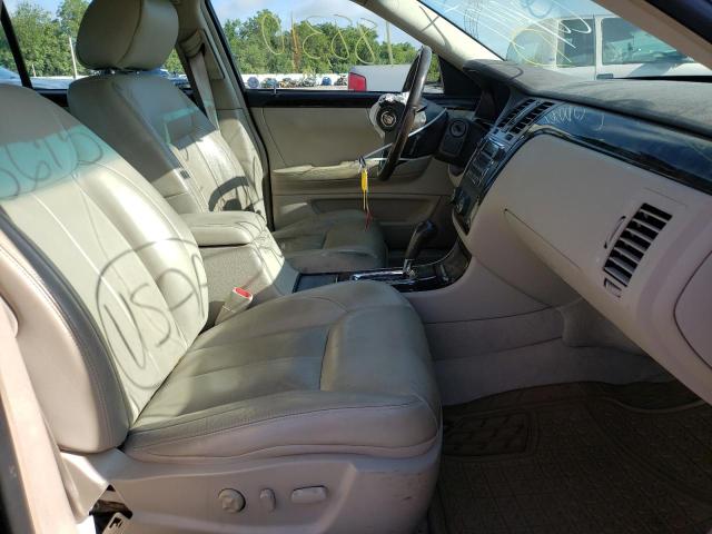 Photo 4 VIN: 1G6KA5E60BU136157 - CADILLAC DTS 