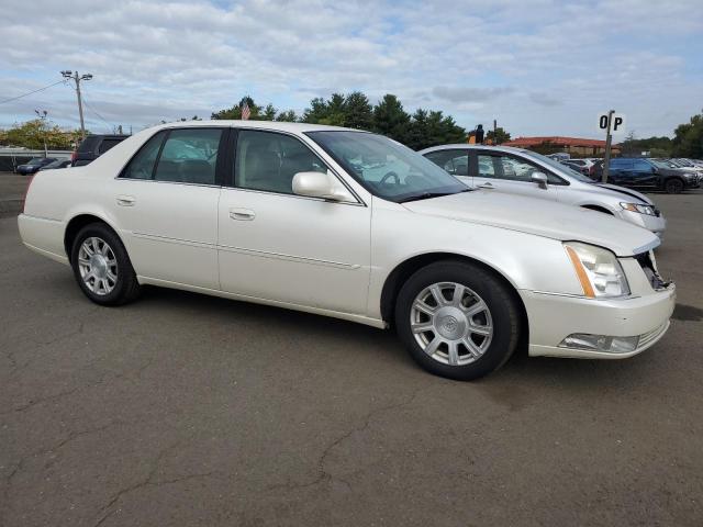 Photo 3 VIN: 1G6KA5E61BU104530 - CADILLAC DTS 