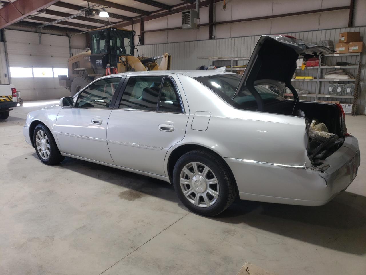 Photo 1 VIN: 1G6KA5E62BU101541 - CADILLAC DTS 