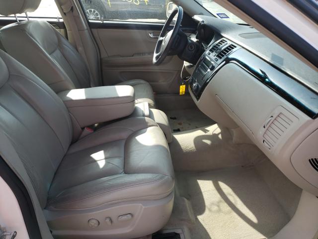 Photo 4 VIN: 1G6KA5E65BU100691 - CADILLAC DTS 