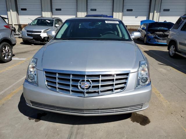 Photo 4 VIN: 1G6KA5E68BU123558 - CADILLAC DTS 