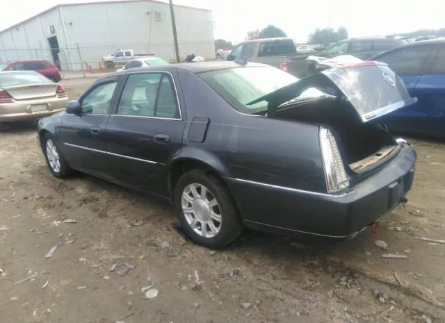 Photo 2 VIN: 1G6KA5EY6AU126362 - CADILLAC DTS 