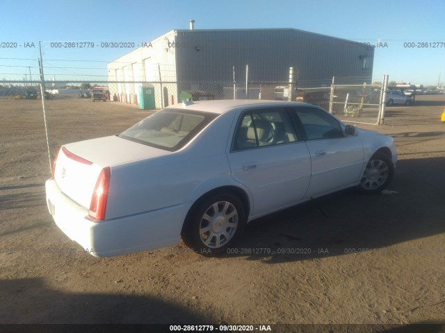 Photo 3 VIN: 1G6KA5EYXAU106924 - CADILLAC DTS 