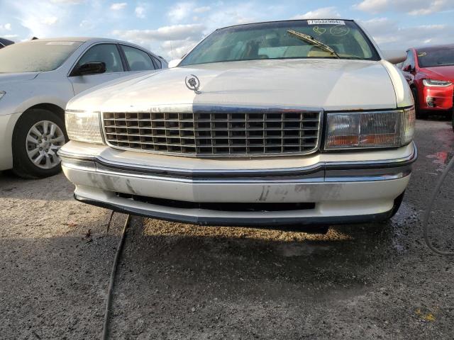 Photo 4 VIN: 1G6KD52B1SU236082 - CADILLAC DEVILLE 