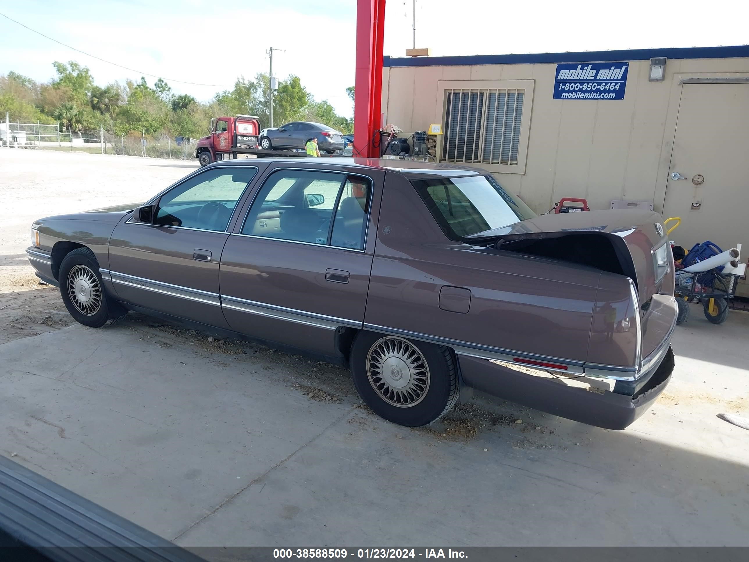 Photo 13 VIN: 1G6KD52B5RU236435 - CADILLAC DE VILLE 