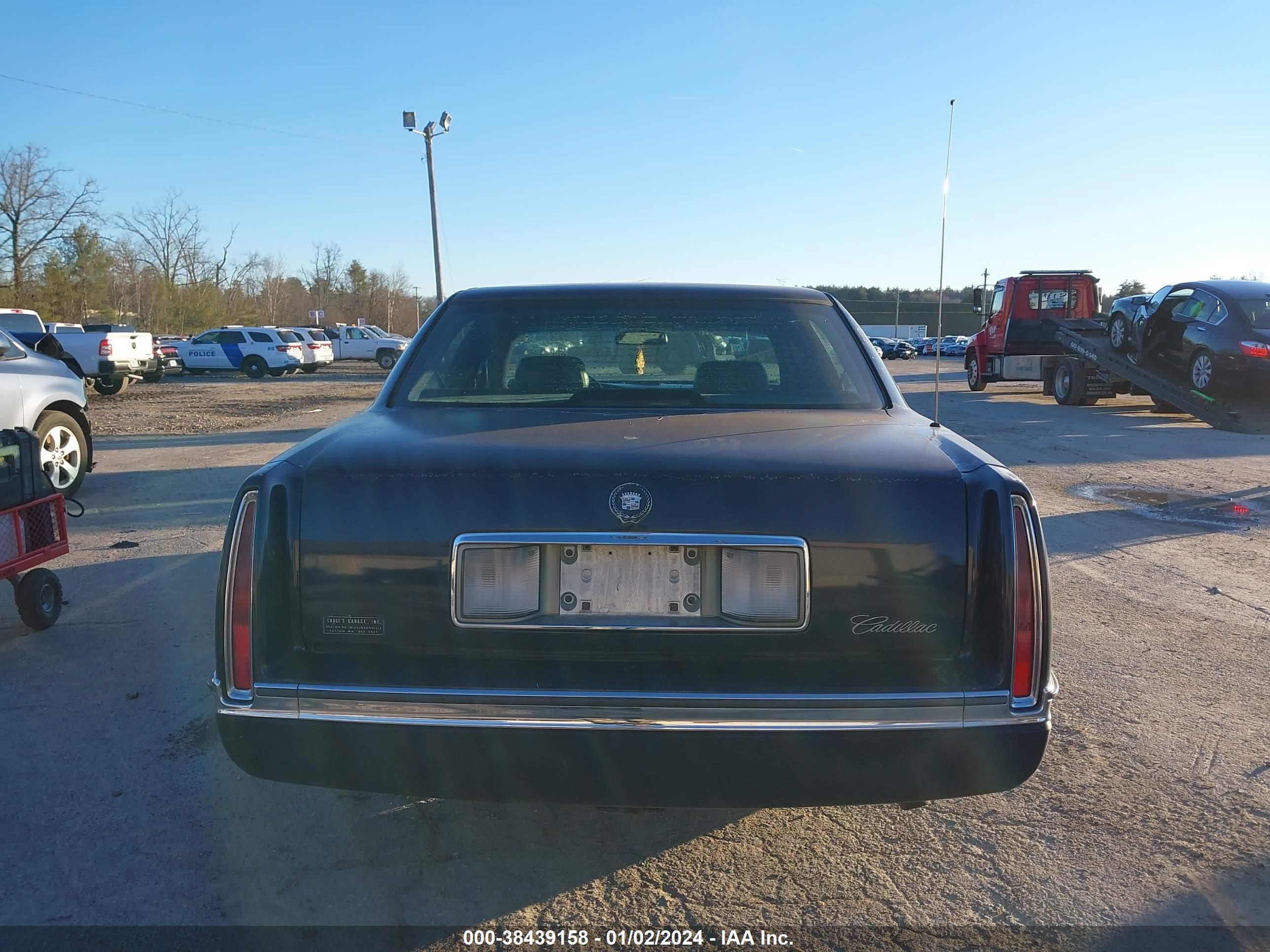 Photo 15 VIN: 1G6KD52B6RU270688 - CADILLAC DE VILLE 