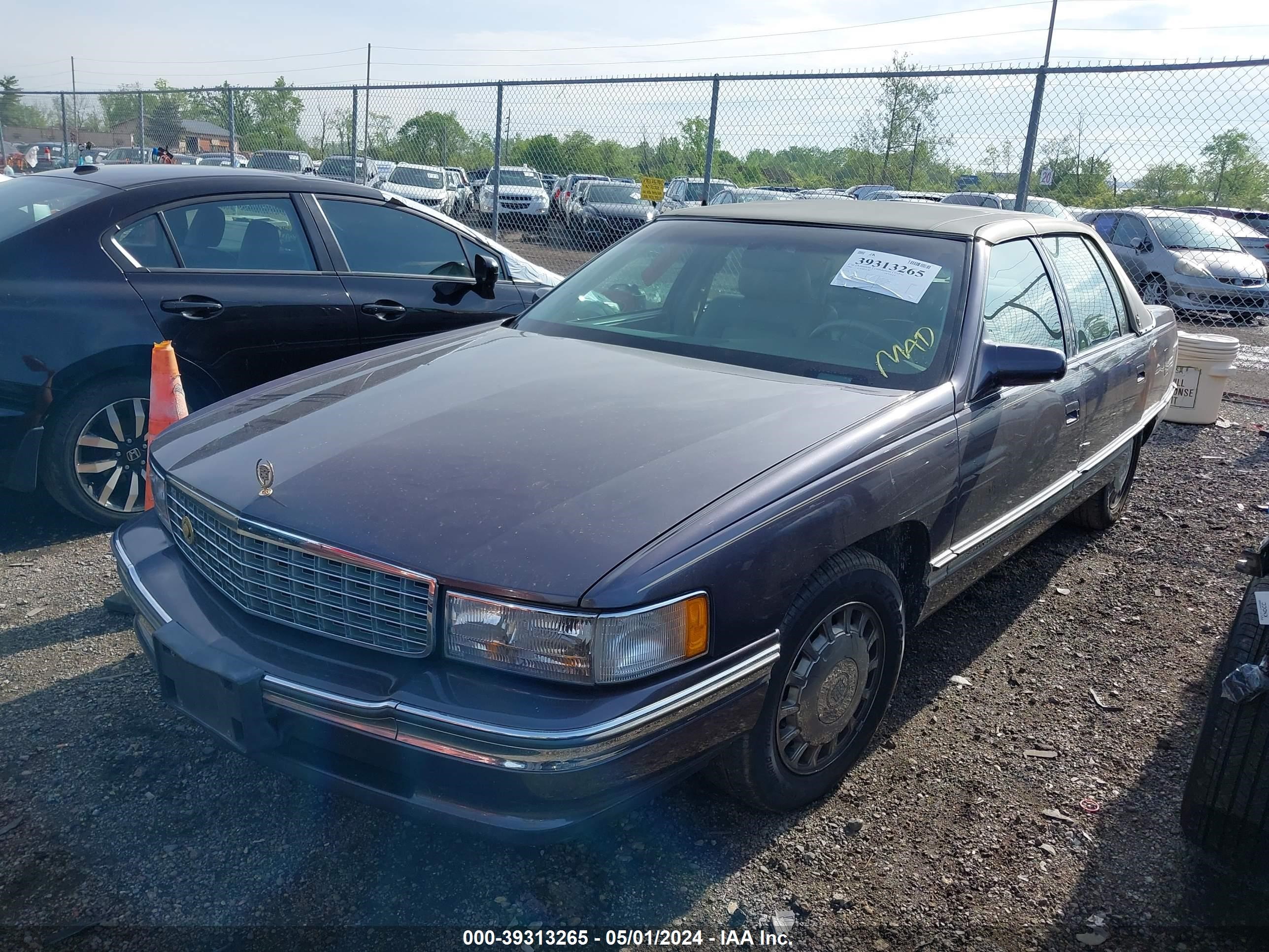 Photo 1 VIN: 1G6KD52Y9TU237356 - CADILLAC DE VILLE 