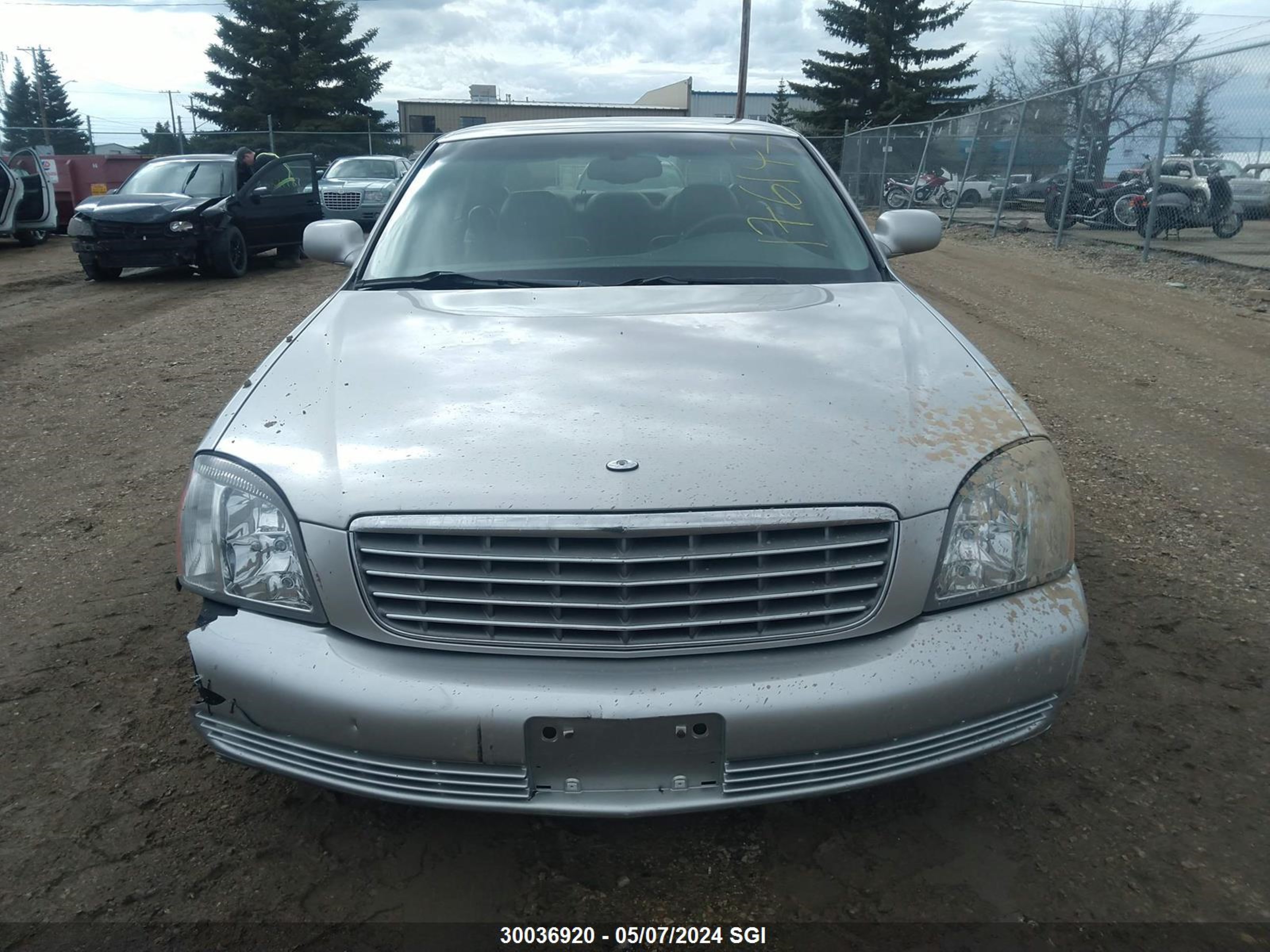 Photo 11 VIN: 1G6KD54Y15U176147 - CADILLAC DE VILLE 