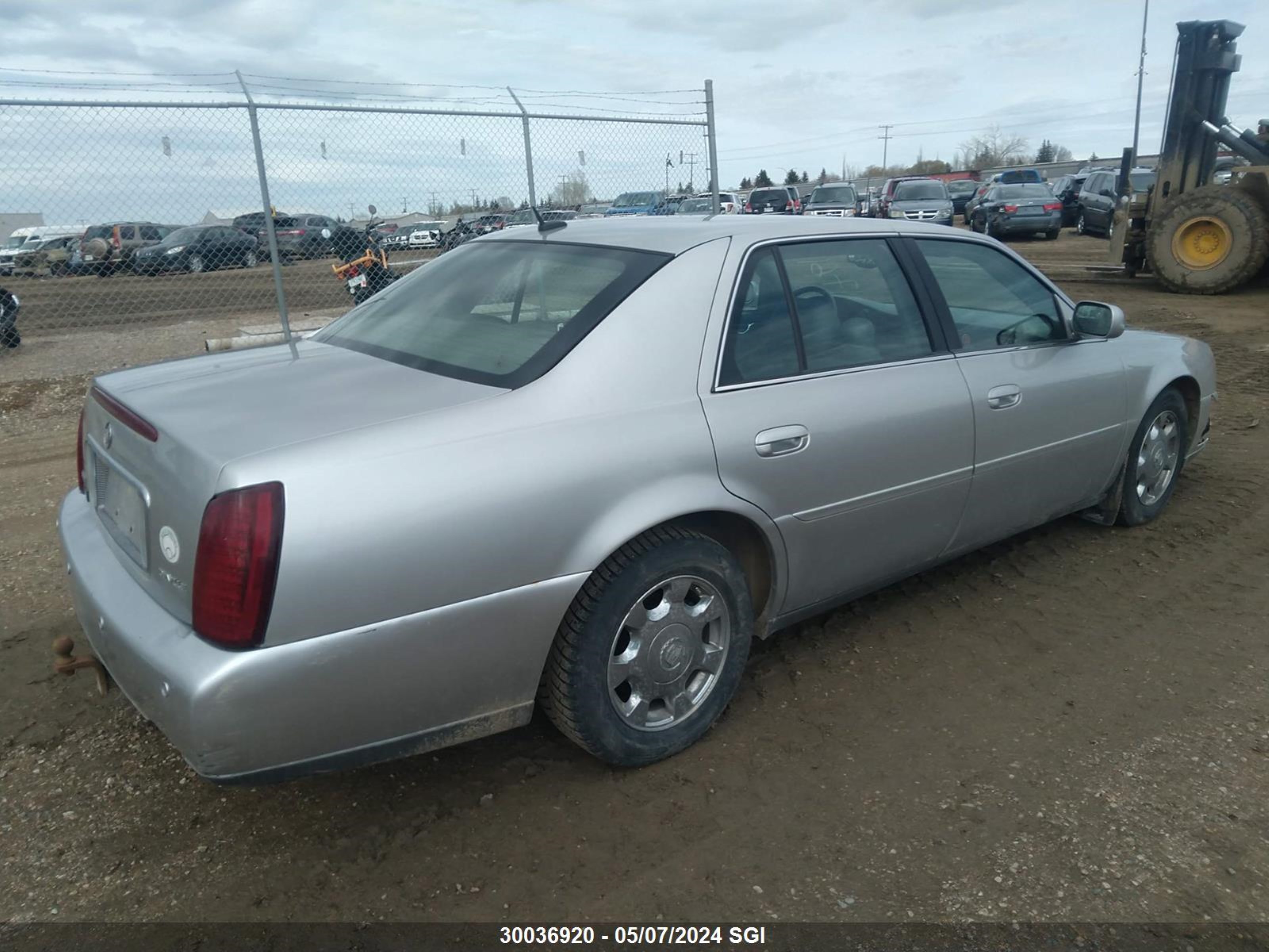 Photo 3 VIN: 1G6KD54Y15U176147 - CADILLAC DE VILLE 