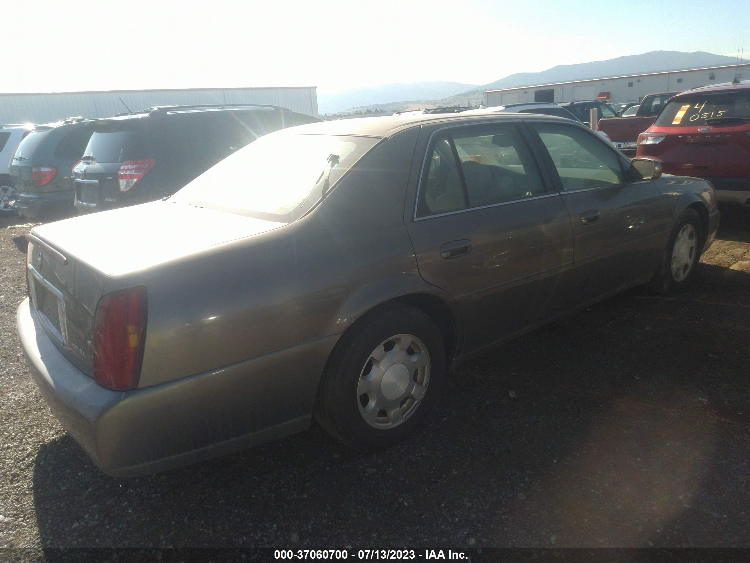 Photo 3 VIN: 1G6KD54Y31U101752 - CADILLAC DE VILLE 