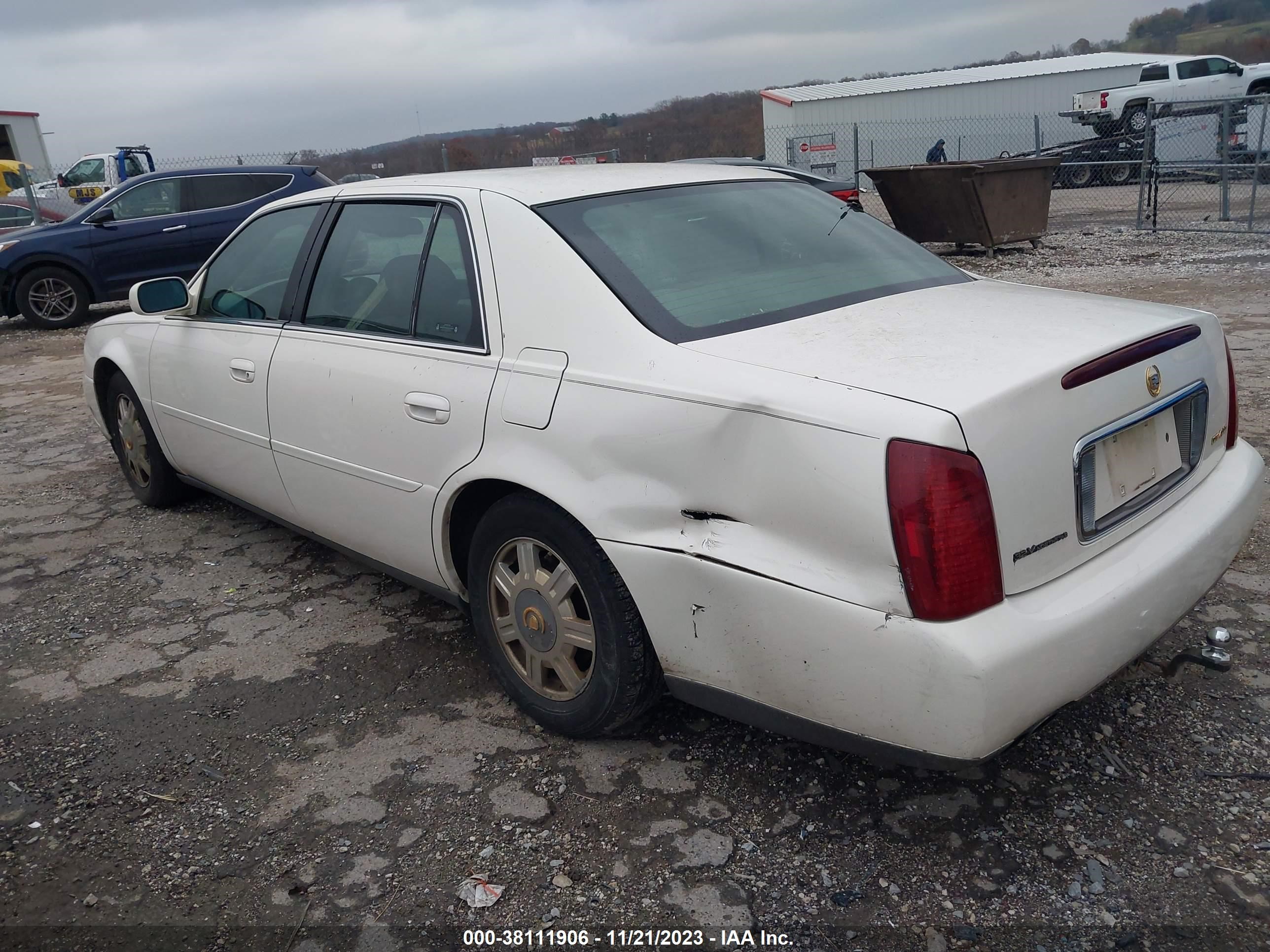 Photo 2 VIN: 1G6KD54Y33U112611 - CADILLAC DE VILLE 