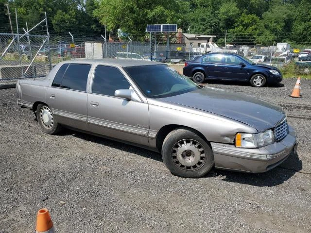 Photo 3 VIN: 1G6KD54Y3XU746362 - CADILLAC DEVILLE 