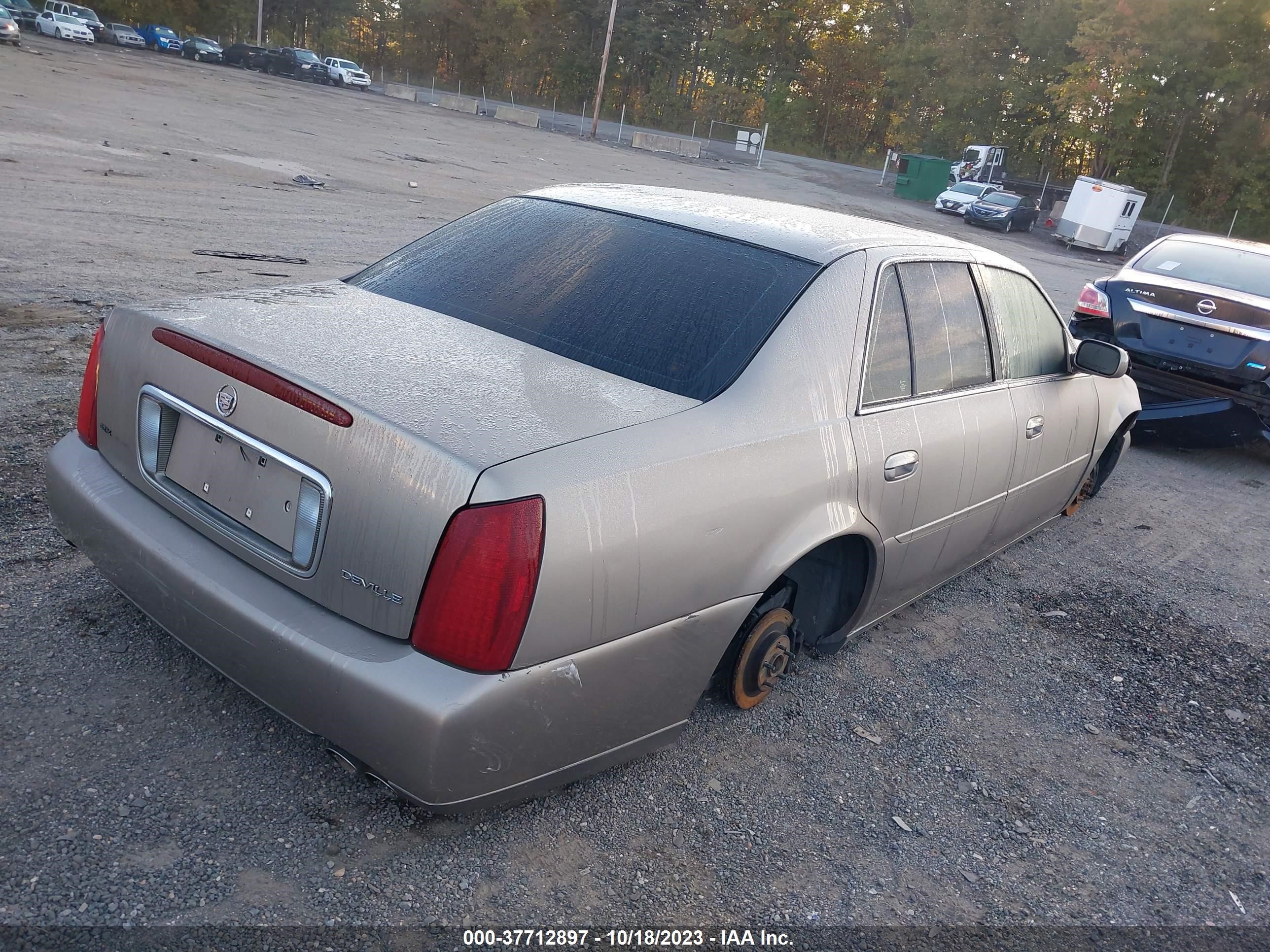 Photo 3 VIN: 1G6KD54Y42U113846 - CADILLAC DE VILLE 