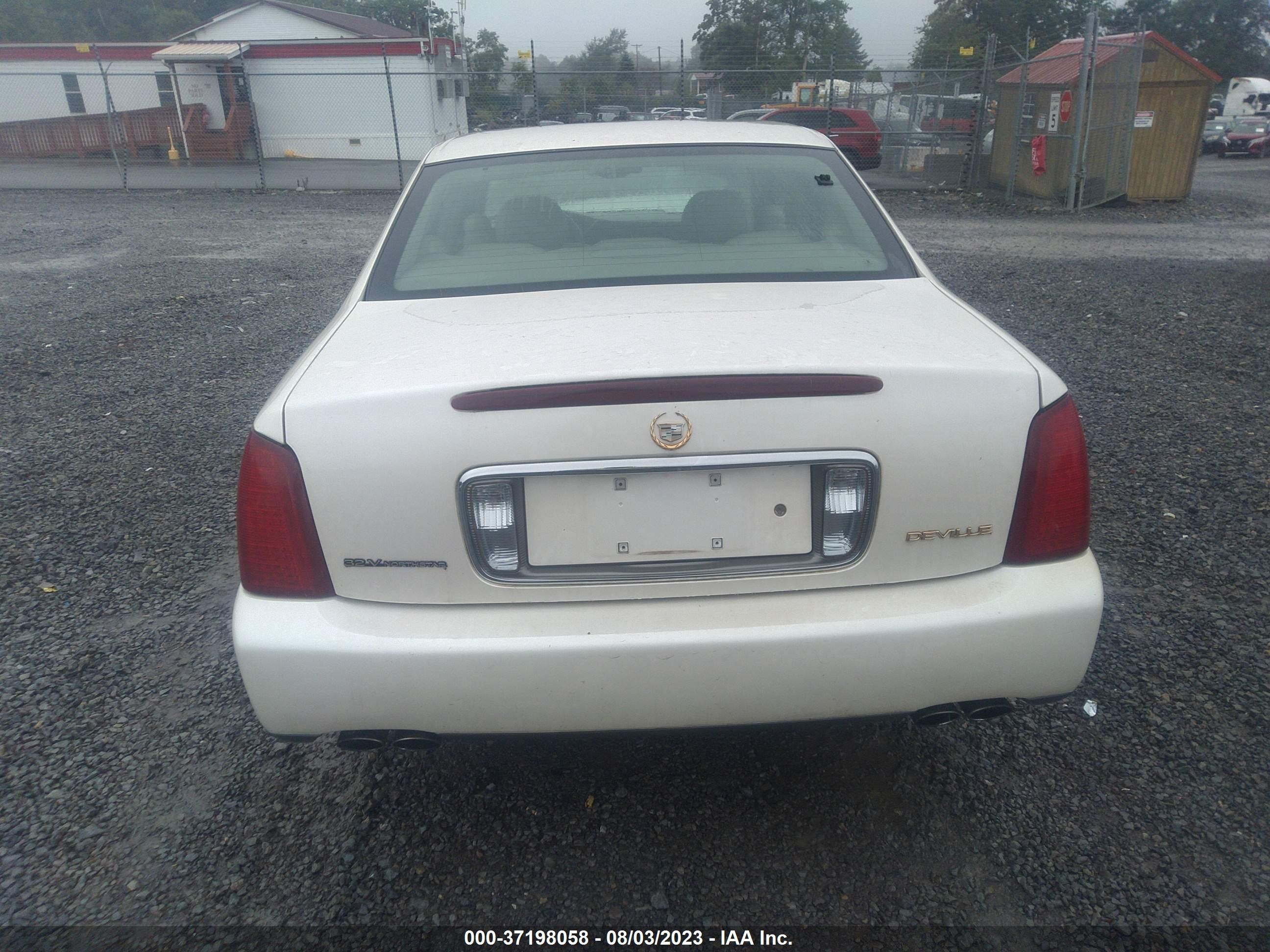 Photo 15 VIN: 1G6KD54Y43U291967 - CADILLAC DE VILLE 