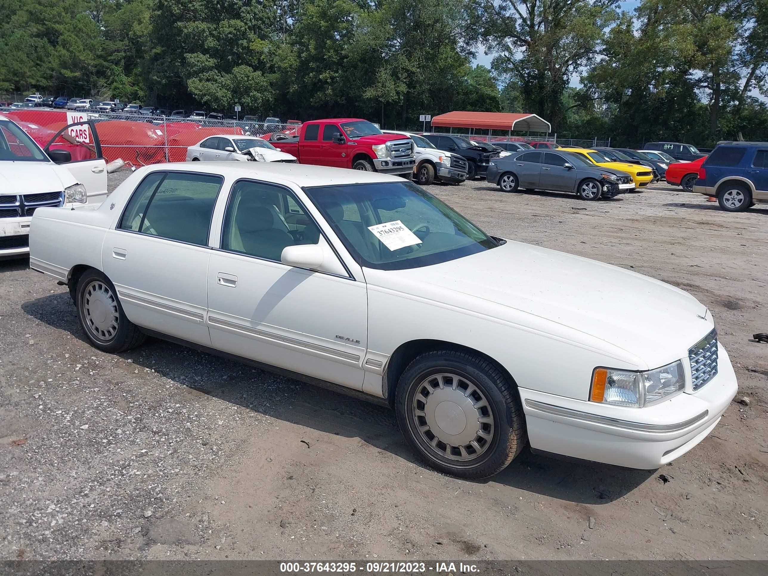 Photo 0 VIN: 1G6KD54Y4WU795374 - CADILLAC DE VILLE 