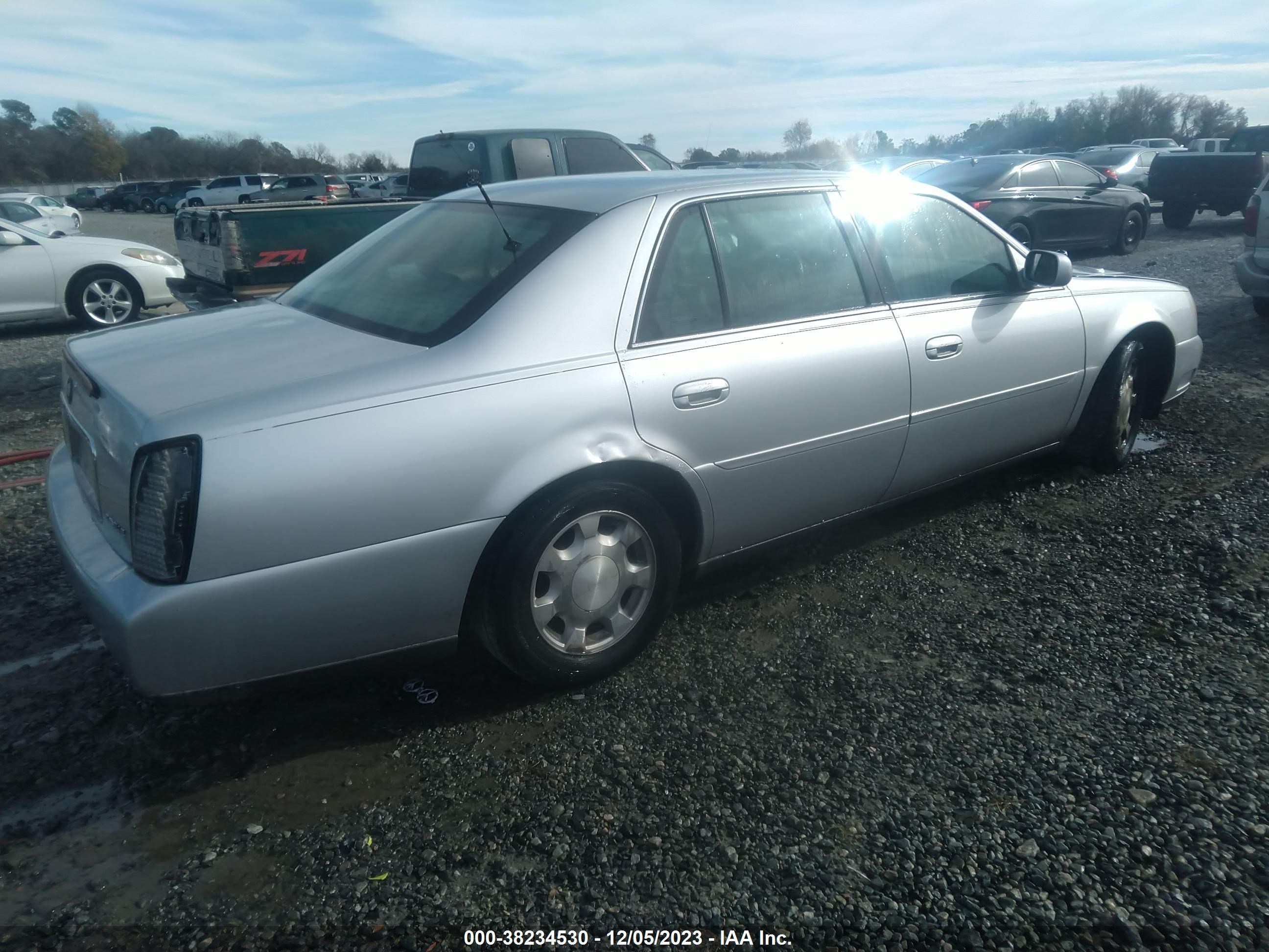 Photo 3 VIN: 1G6KD54Y51U233962 - CADILLAC DE VILLE 