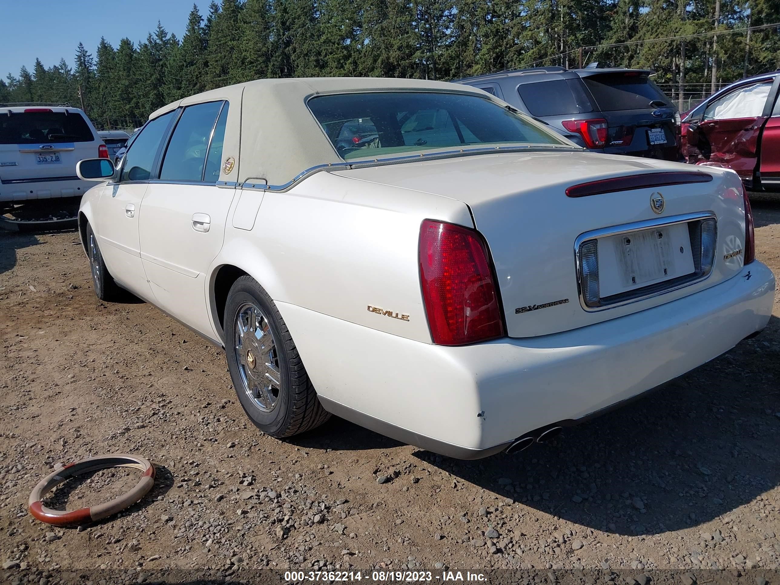 Photo 2 VIN: 1G6KD54Y53U122718 - CADILLAC DE VILLE 