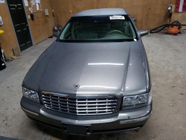 Photo 4 VIN: 1G6KD54Y5WU728010 - CADILLAC DEVILLE 