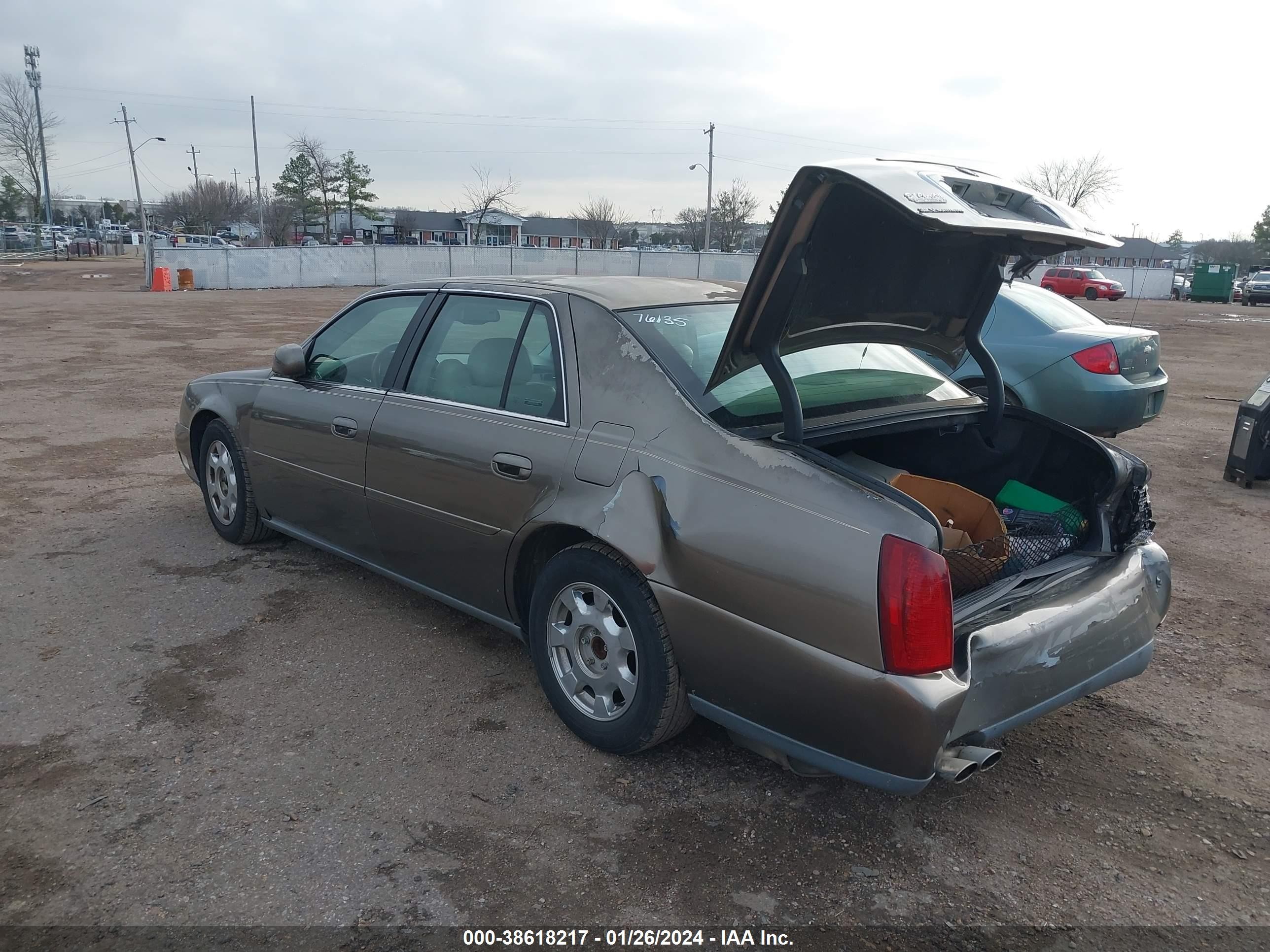 Photo 2 VIN: 1G6KD54Y5YU340908 - CADILLAC DE VILLE 