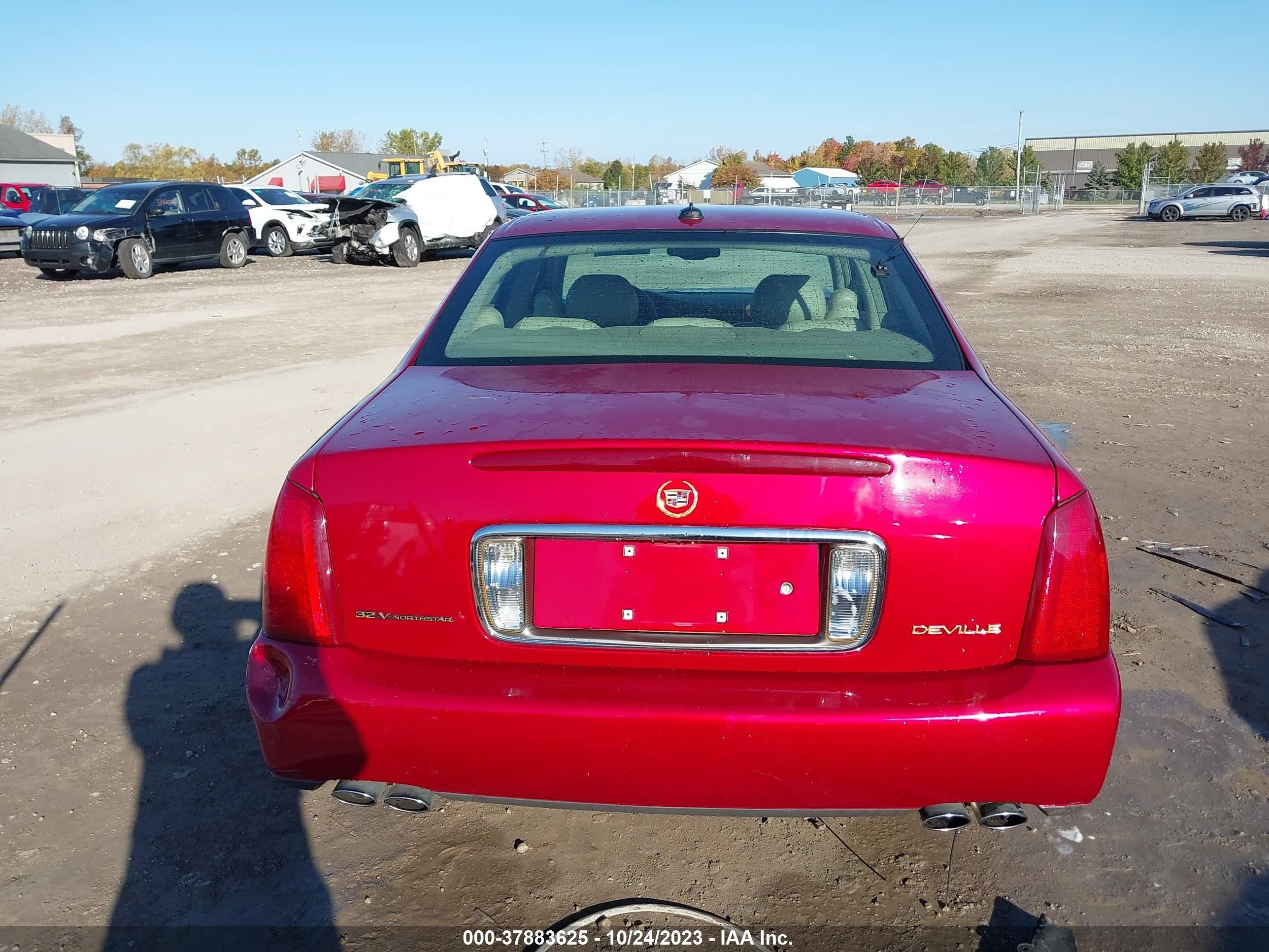 Photo 15 VIN: 1G6KD54Y63U188274 - CADILLAC DE VILLE 