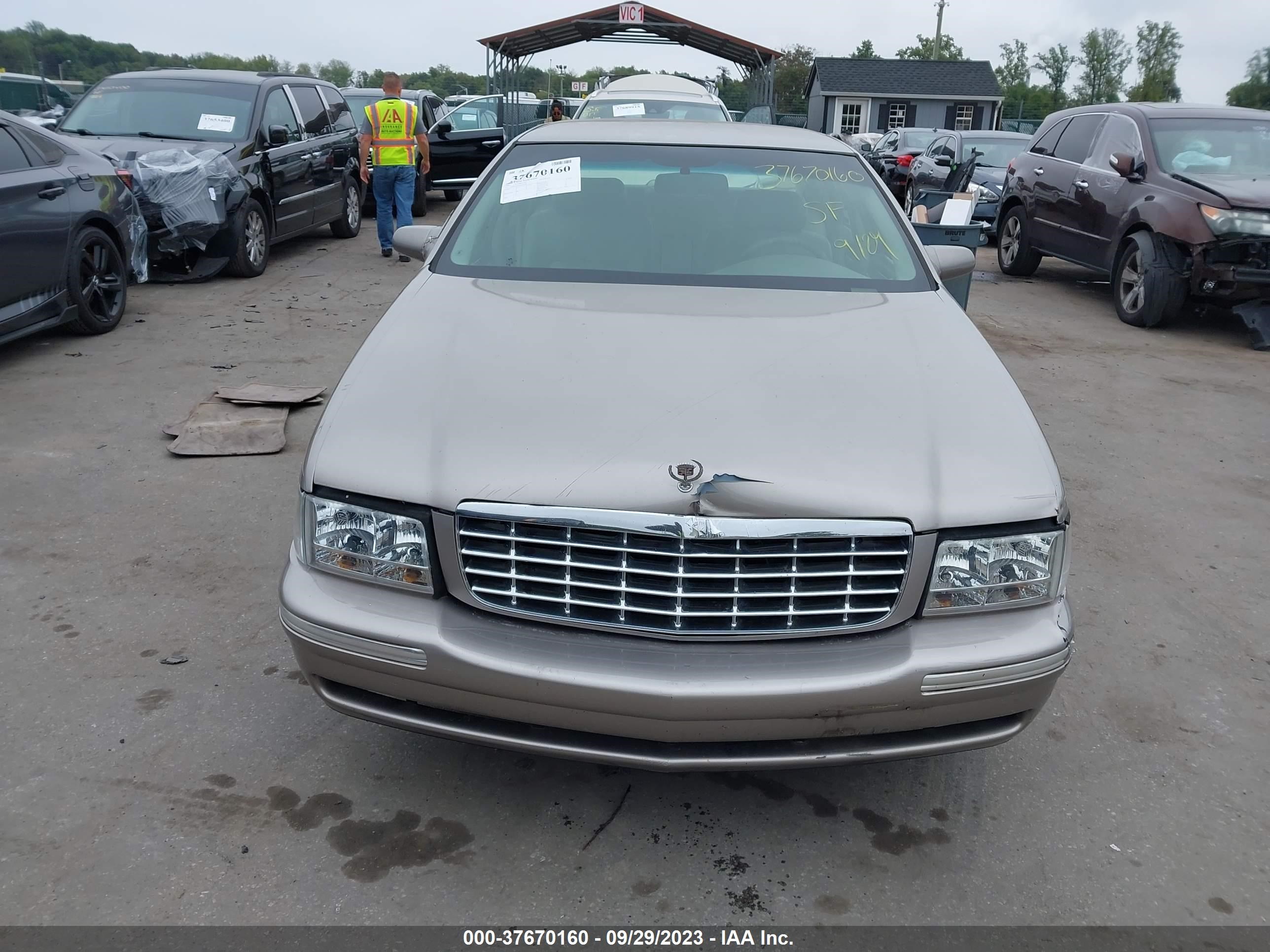 Photo 11 VIN: 1G6KD54Y6VU265938 - CADILLAC DE VILLE 