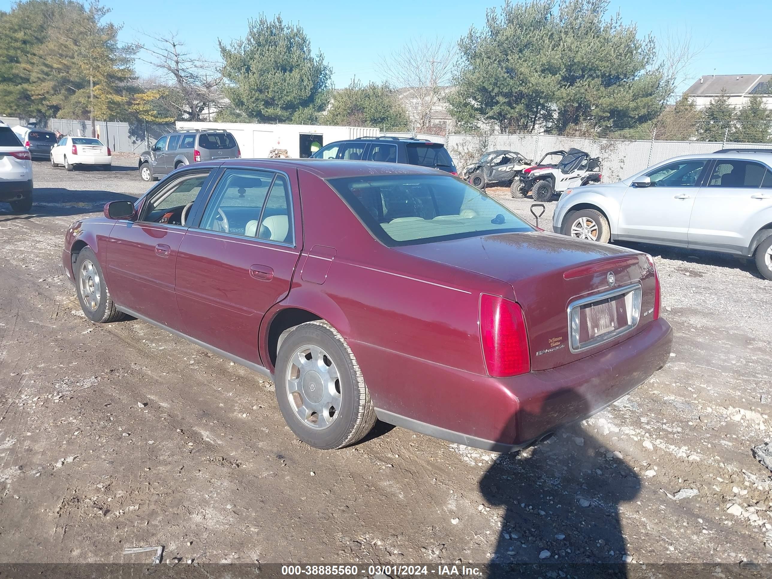 Photo 2 VIN: 1G6KD54Y71U162182 - CADILLAC DE VILLE 