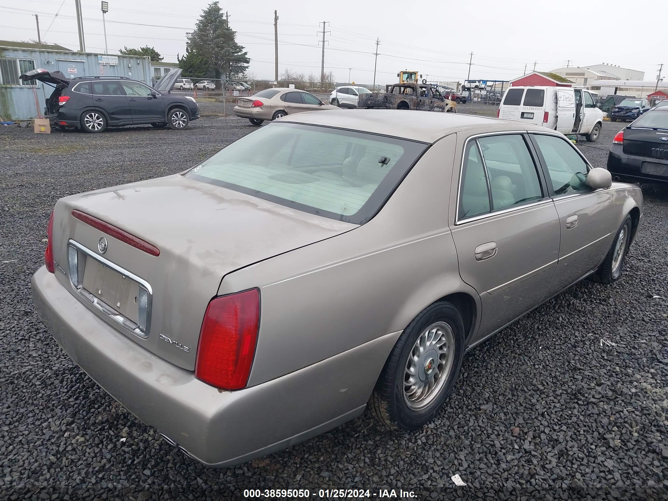 Photo 3 VIN: 1G6KD54Y73U224781 - CADILLAC DE VILLE 