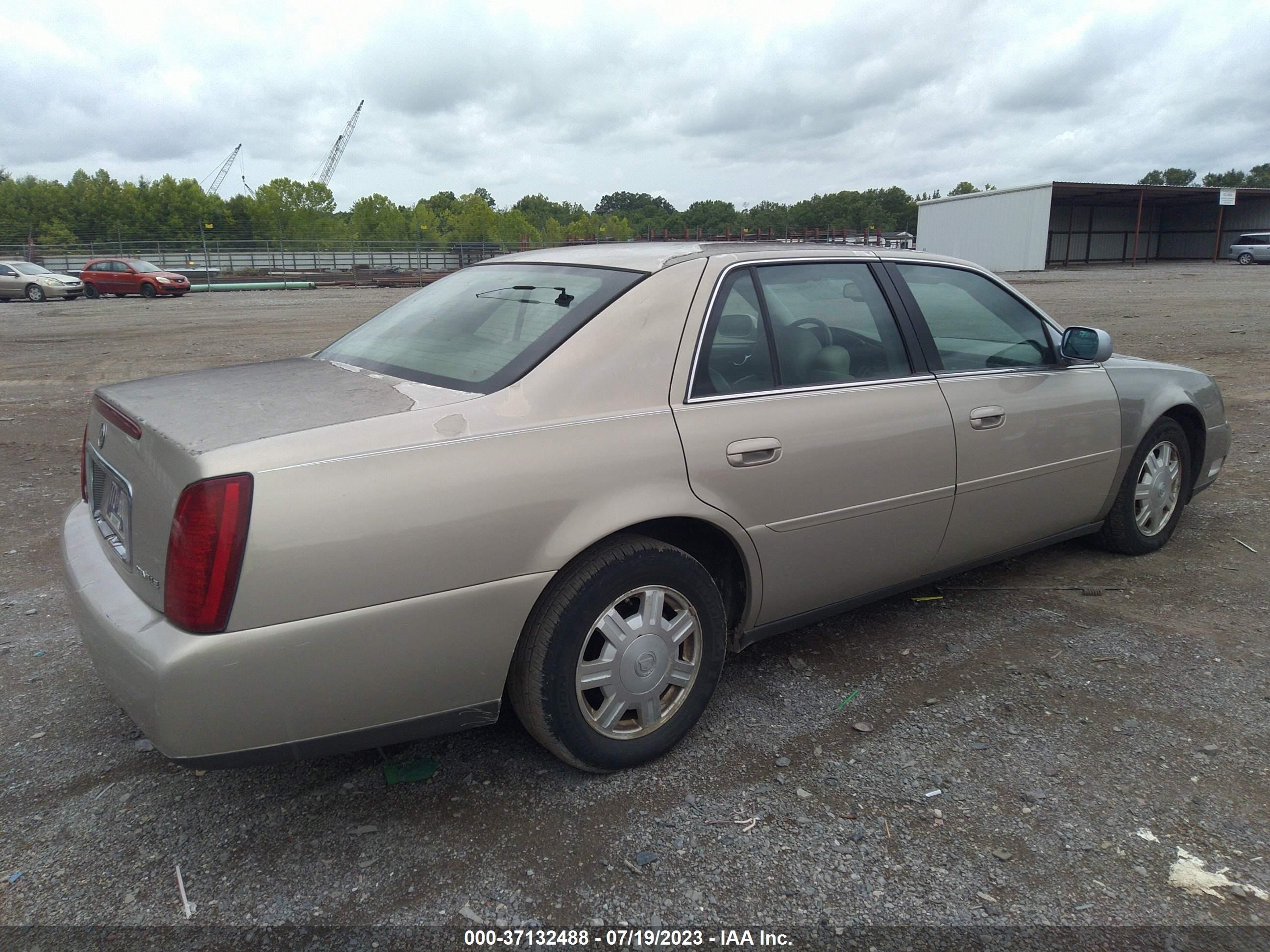 Photo 3 VIN: 1G6KD54Y74U177723 - CADILLAC DE VILLE 