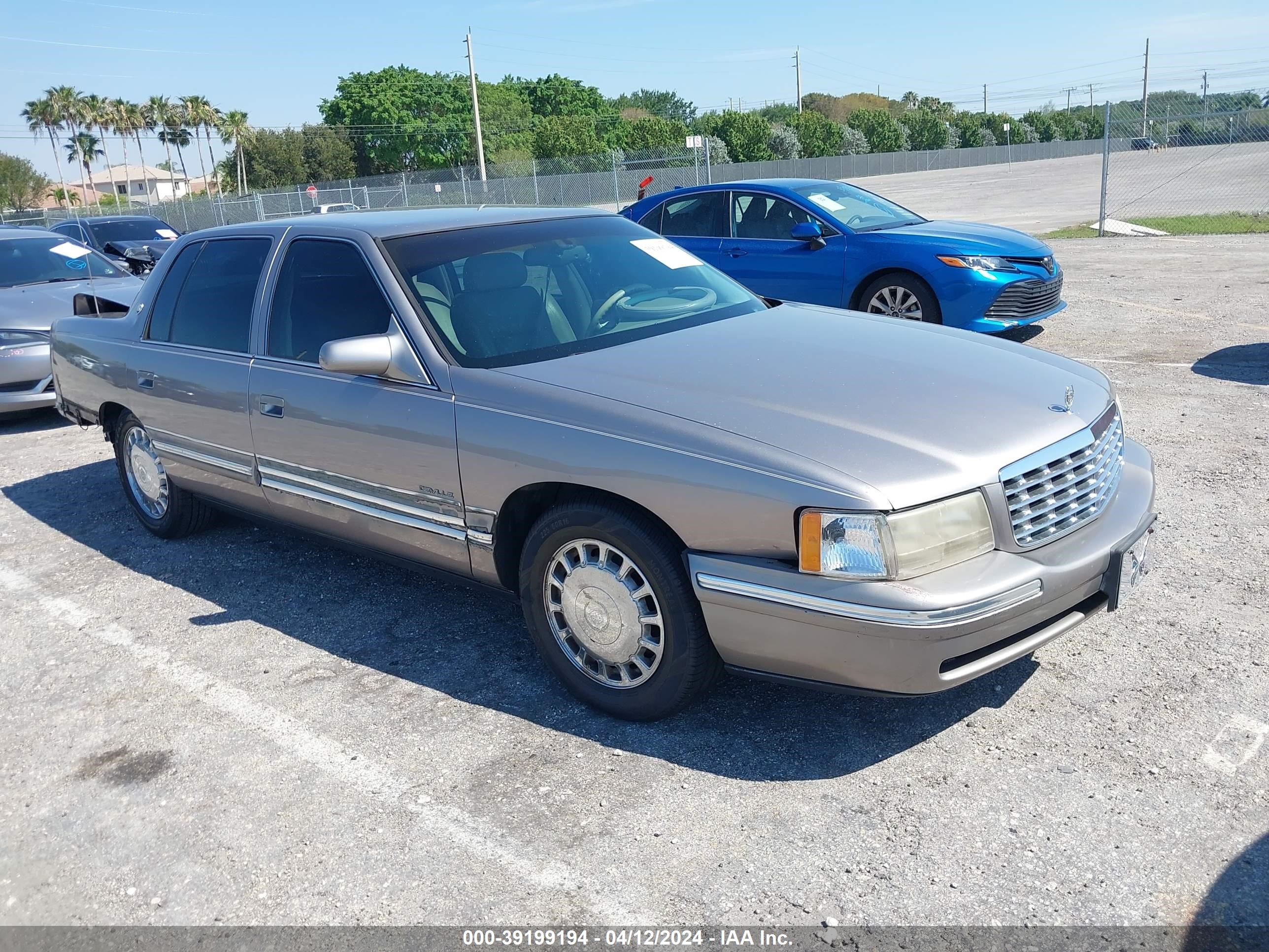 Photo 0 VIN: 1G6KD54Y7WU790914 - CADILLAC DE VILLE 