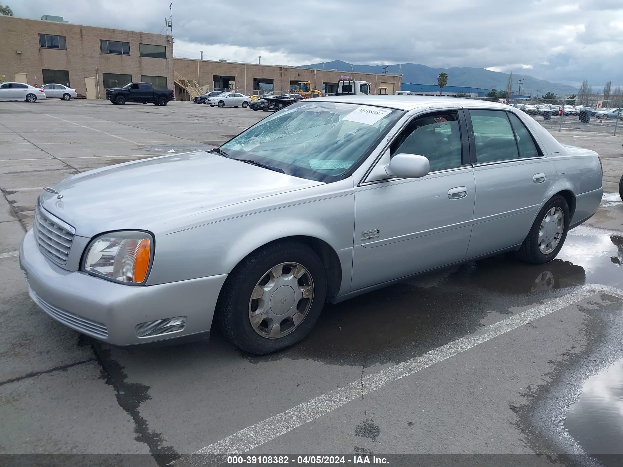 Photo 1 VIN: 1G6KD54Y8YU232718 - CADILLAC DE VILLE 