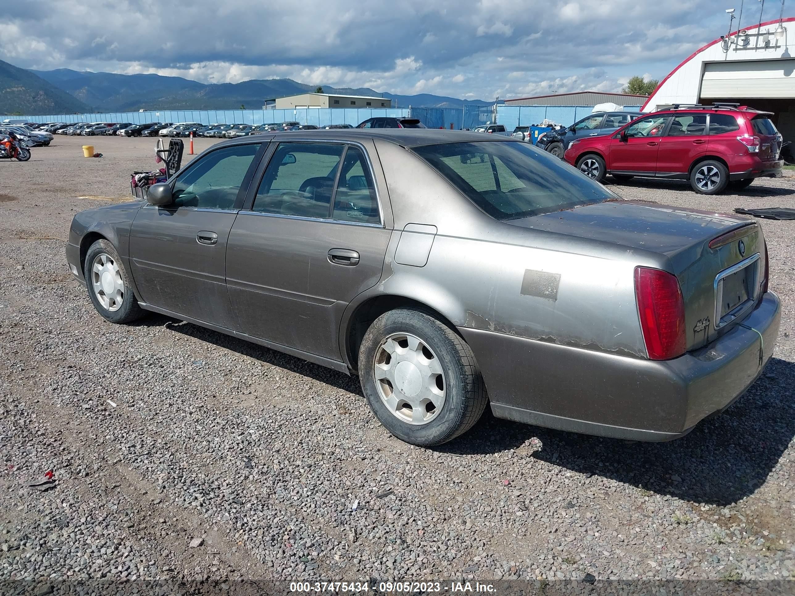 Photo 3 VIN: 1G6KD54Y91U206425 - CADILLAC DE VILLE 