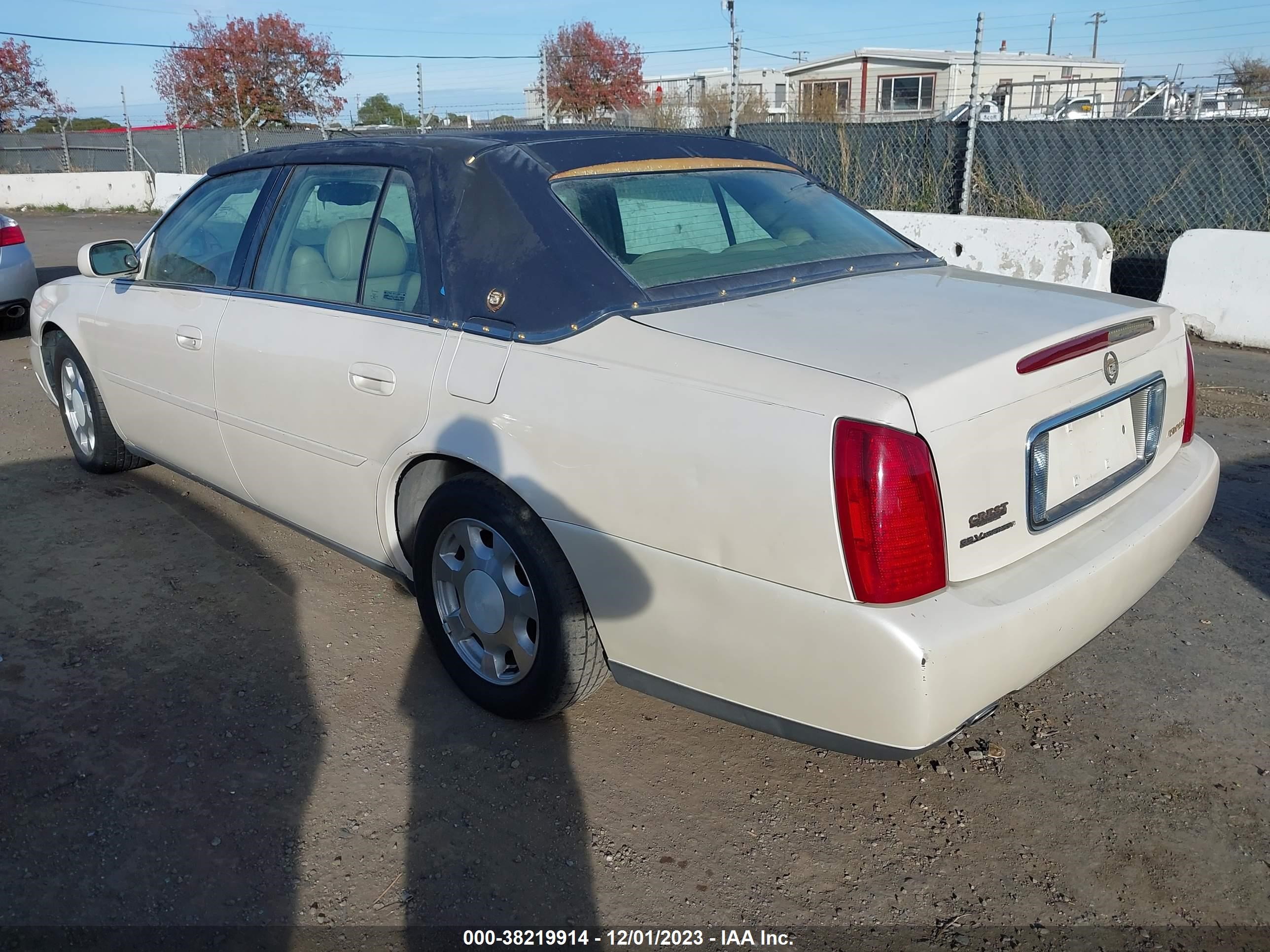 Photo 2 VIN: 1G6KD54Y91U237044 - CADILLAC DE VILLE 