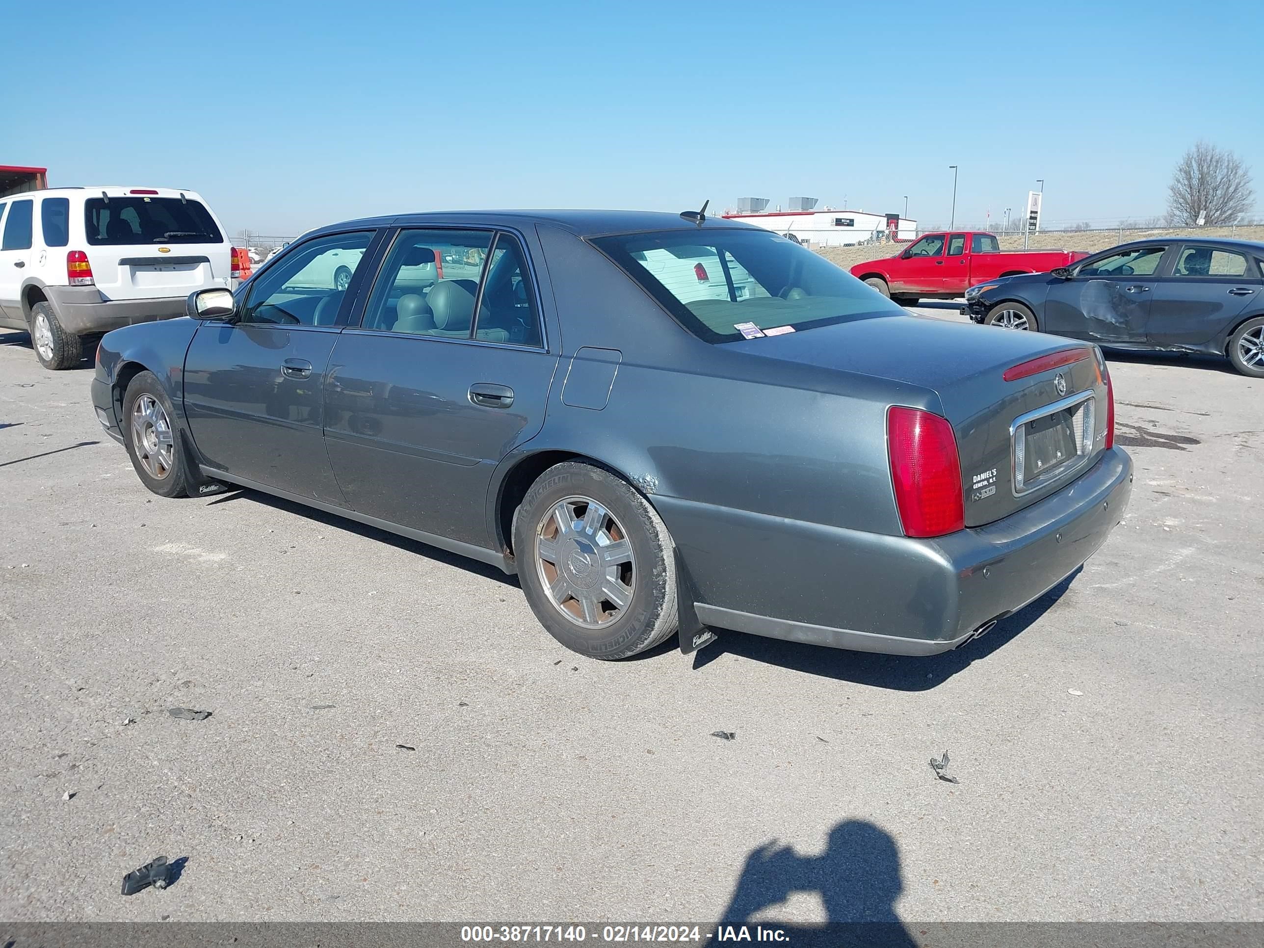 Photo 2 VIN: 1G6KD54Y95U229418 - CADILLAC DE VILLE 