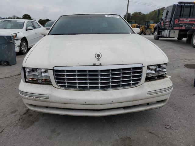 Photo 4 VIN: 1G6KD54Y9VU268445 - CADILLAC DEVILLE 