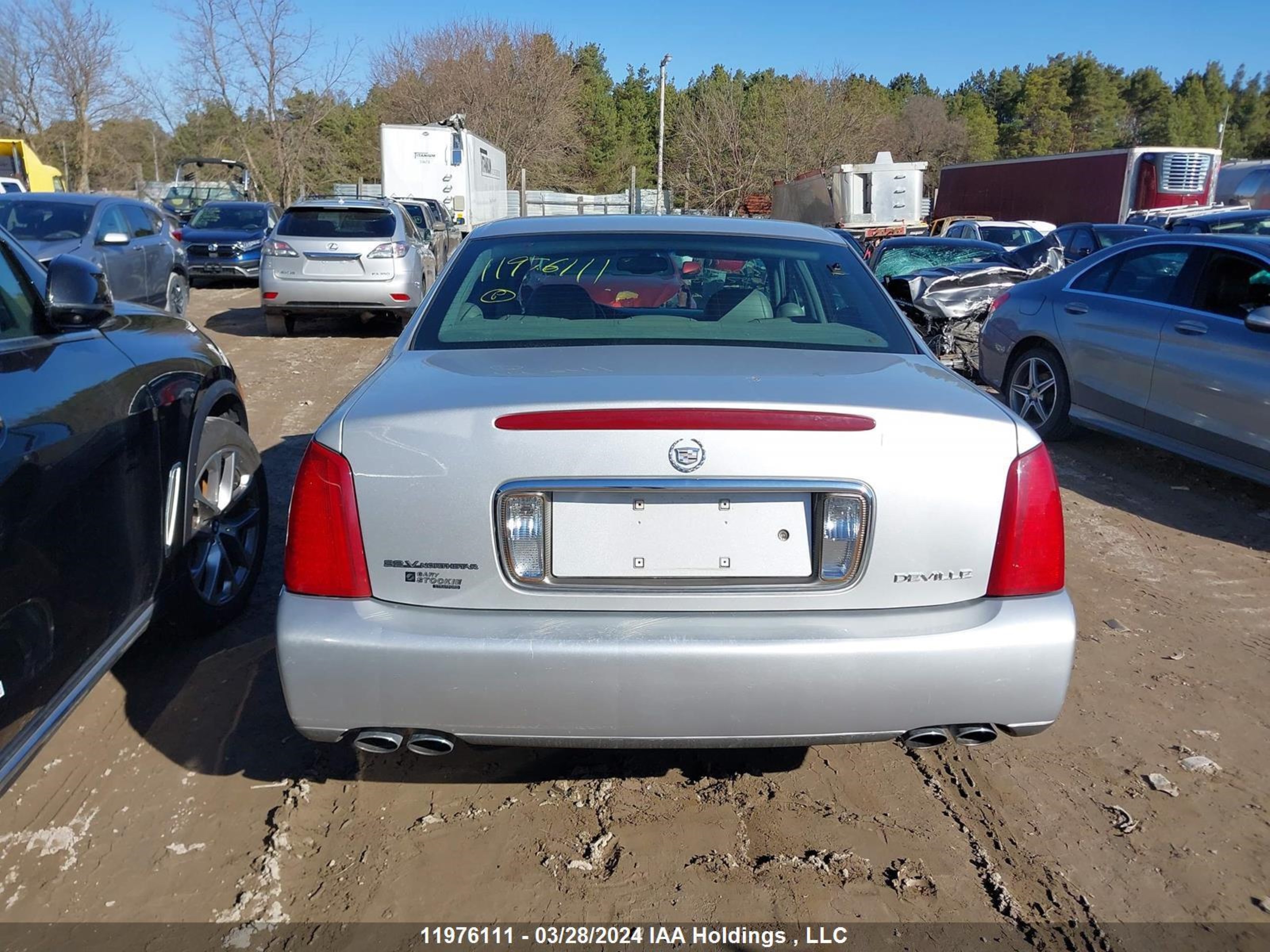 Photo 15 VIN: 1G6KD54YX3U252865 - CADILLAC DE VILLE 