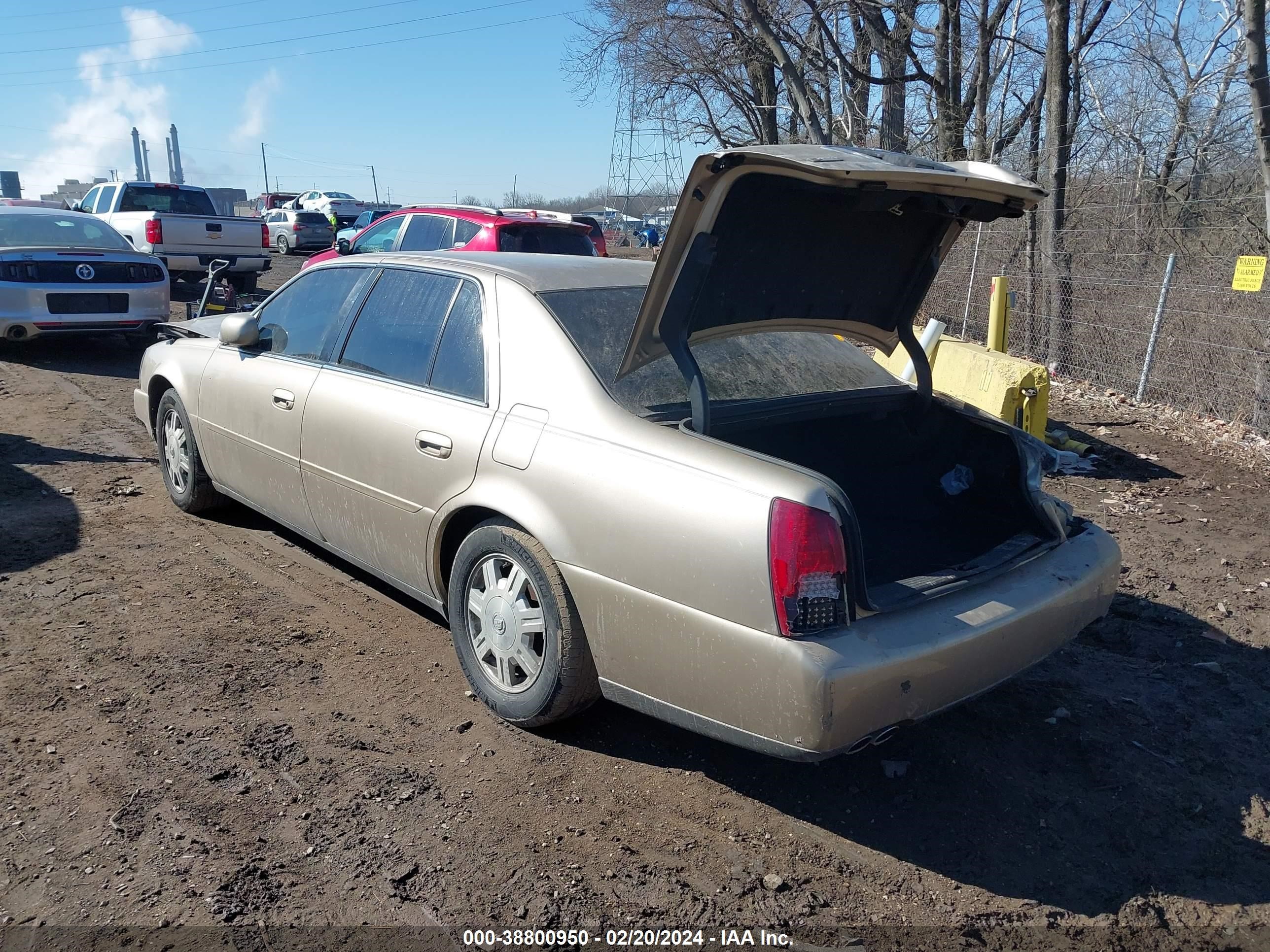 Photo 2 VIN: 1G6KD54YX5U181816 - CADILLAC DE VILLE 