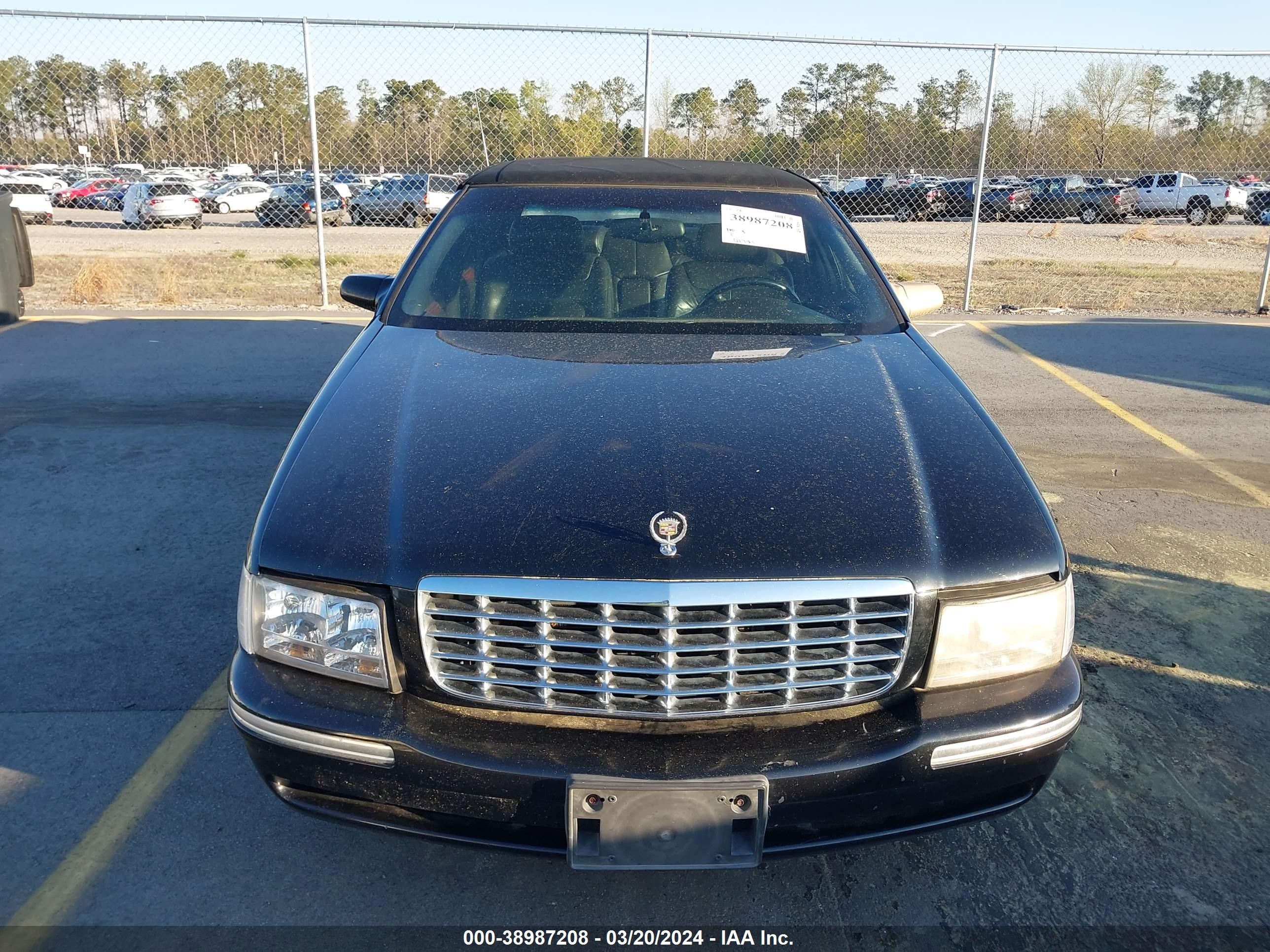 Photo 5 VIN: 1G6KD54YXWU807690 - CADILLAC DE VILLE 