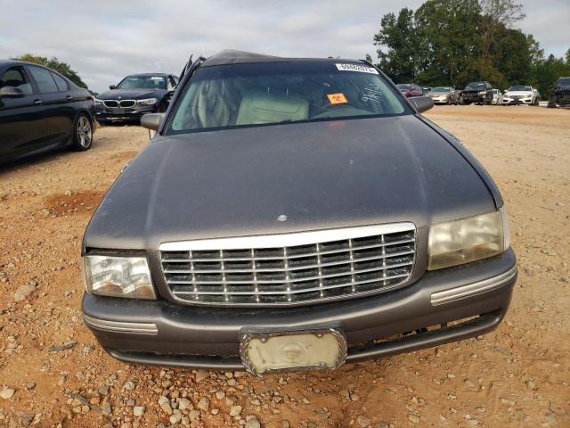 Photo 4 VIN: 1G6KD54YXXU716629 - CADILLAC DEVILLE 