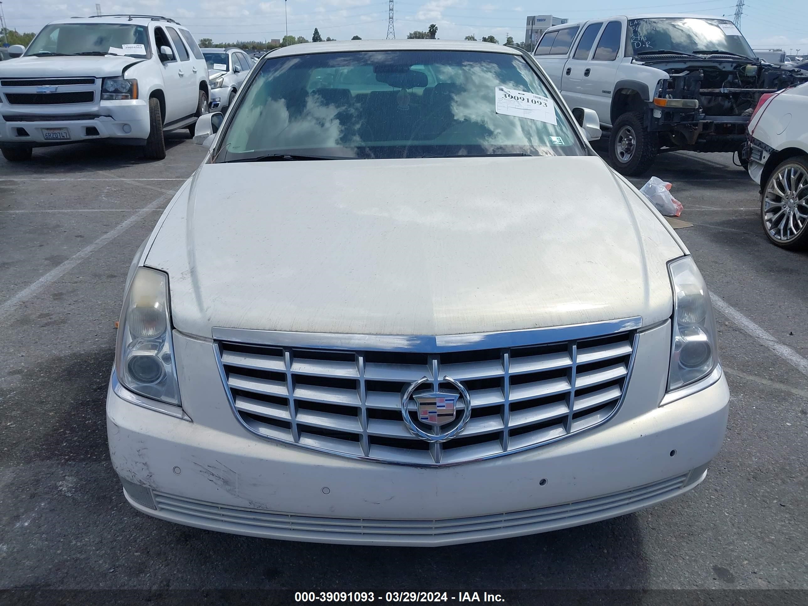 Photo 11 VIN: 1G6KD57976U110787 - CADILLAC DTS 