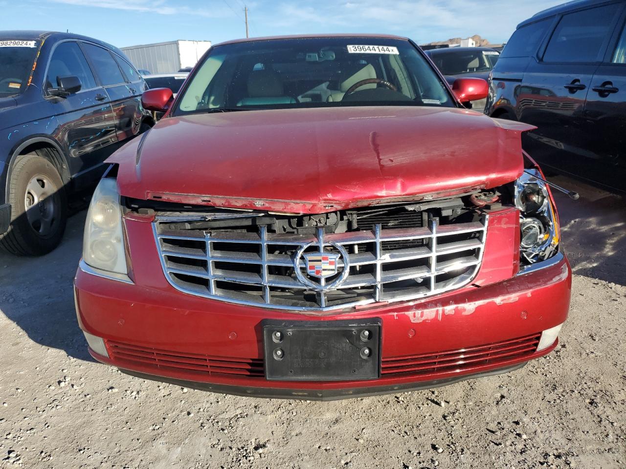 Photo 4 VIN: 1G6KD57998U129263 - CADILLAC DTS 