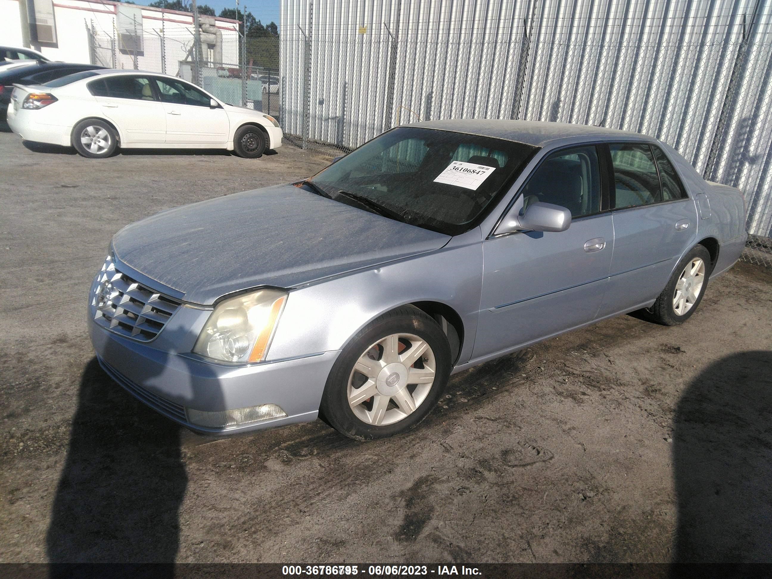 Photo 1 VIN: 1G6KD57Y16U183726 - CADILLAC DTS 