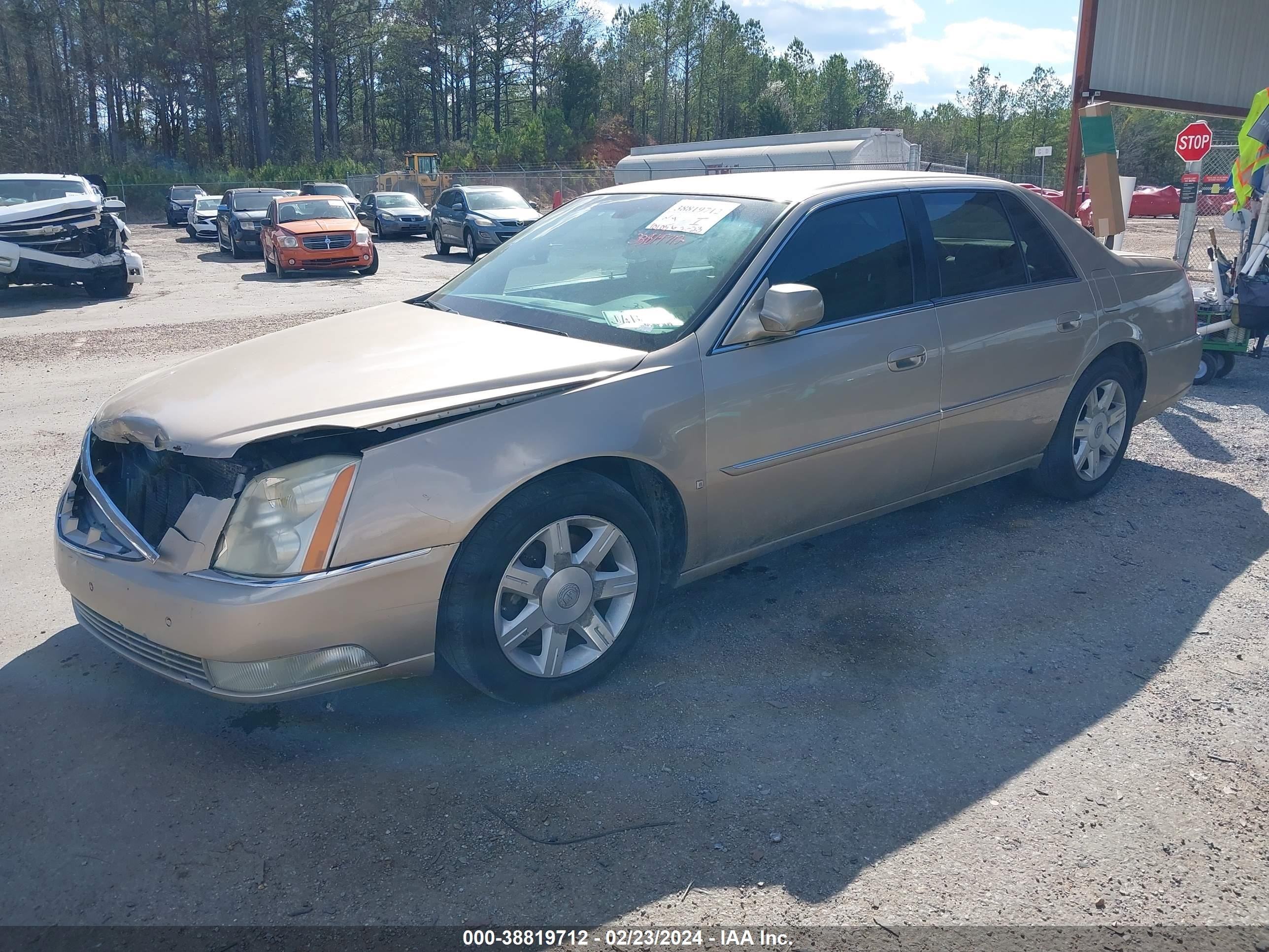 Photo 1 VIN: 1G6KD57Y16U197609 - CADILLAC DTS 