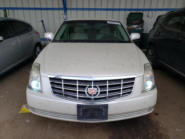 Photo 4 VIN: 1G6KD57Y18U145822 - CADILLAC DTS 